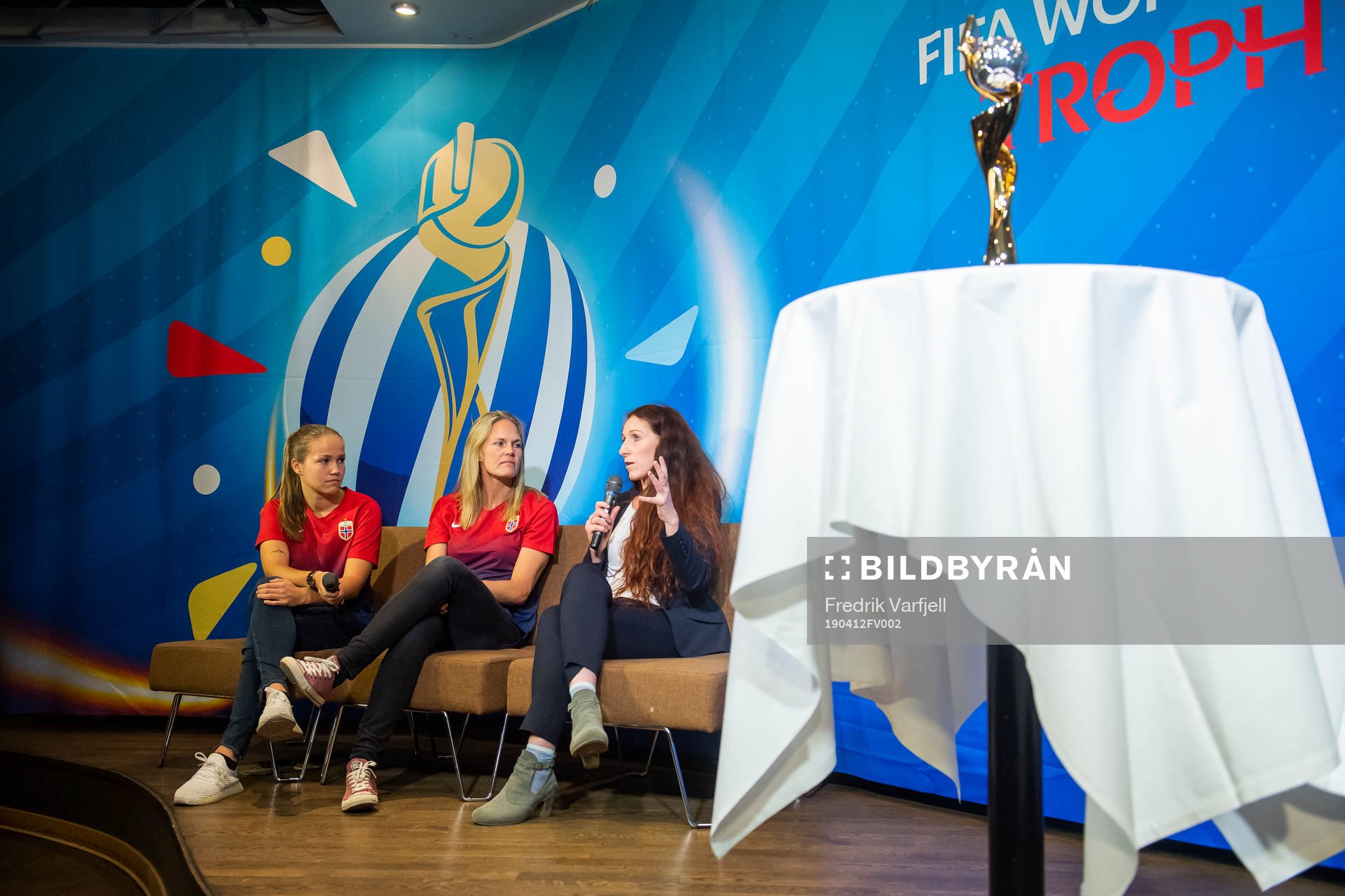 Guro Reiten, Ingrid Hjelmseth and Lise Klaveness