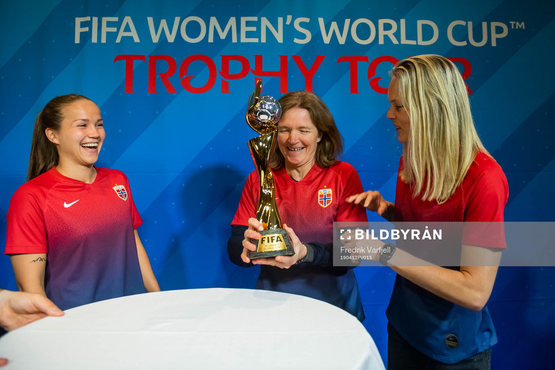 Guro Reiten, Hege Riise and Ingrid Hjelmseth of Norway