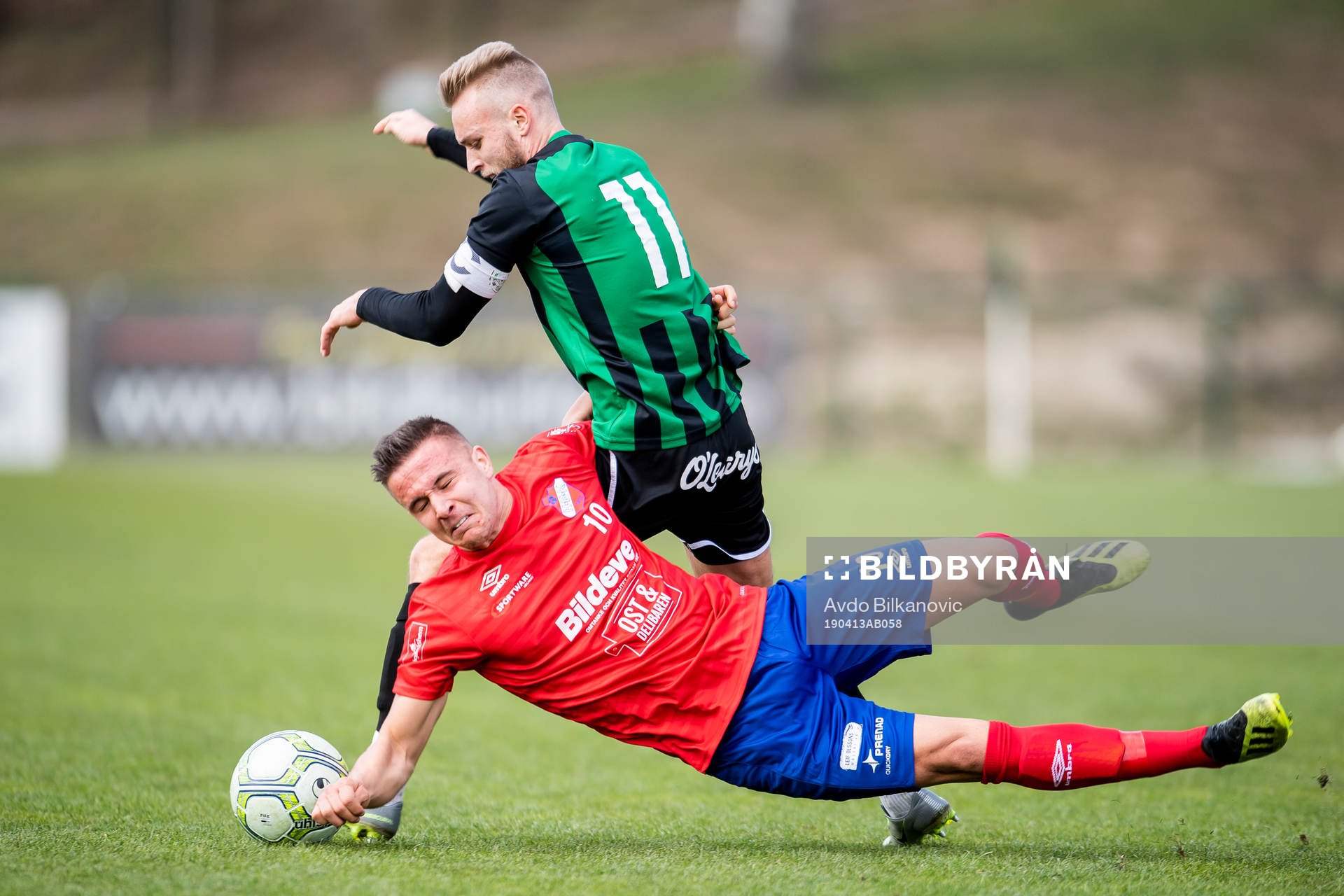 Höganäs Martin Ndreca och Högaborgs Hampus Agerström