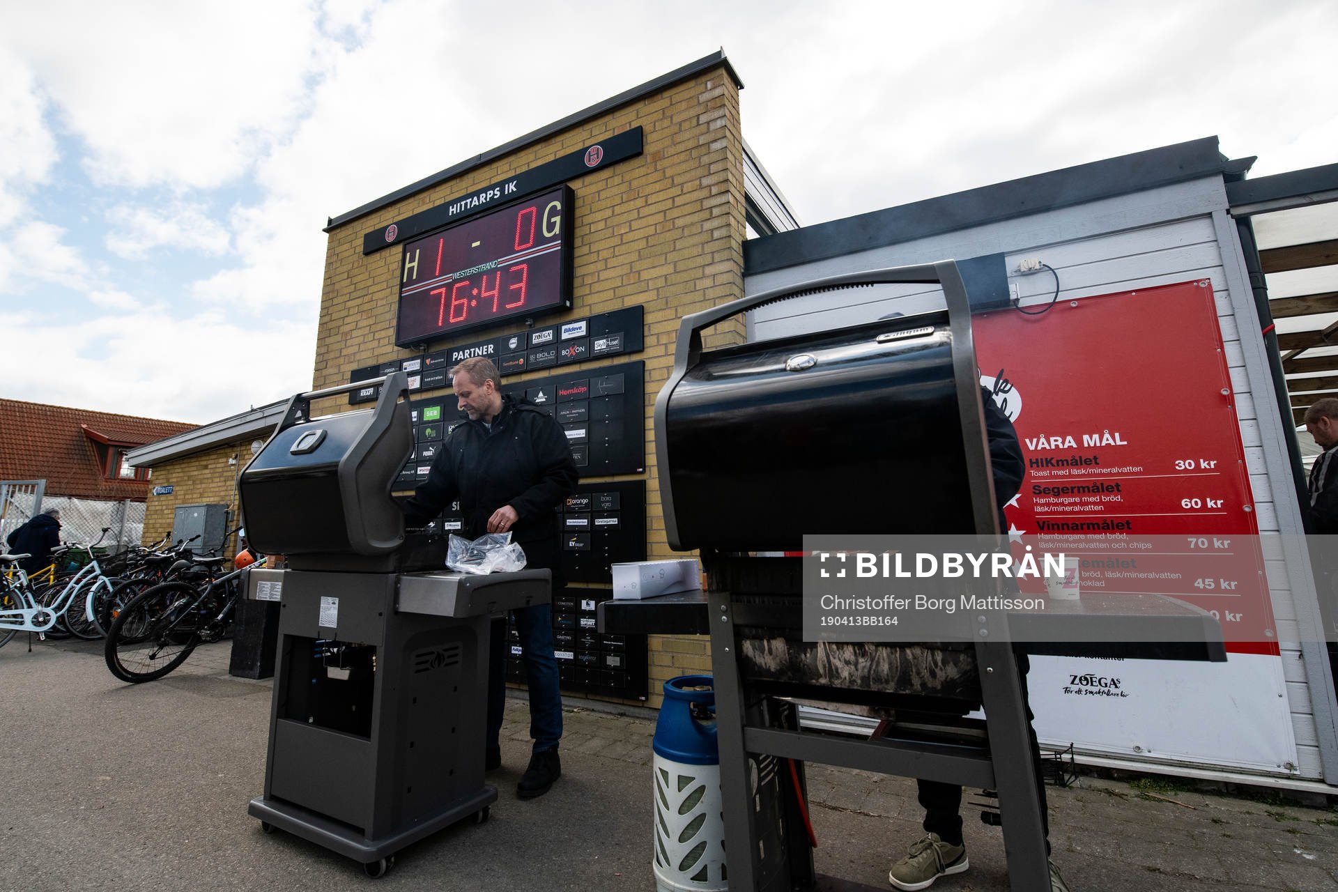 Grillning utanför Laröds IP