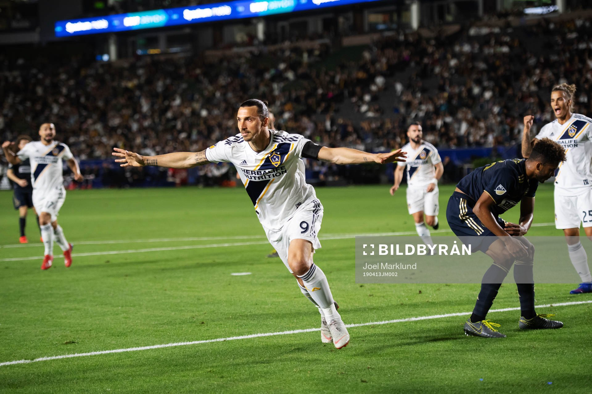 Zlatan Ibrahimovic of LA Galaxy celebrates