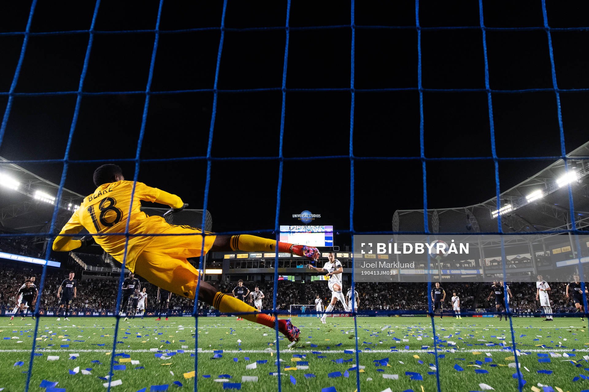 Zlatan Ibrahimovic of LA Galaxy scores 2-0 behind