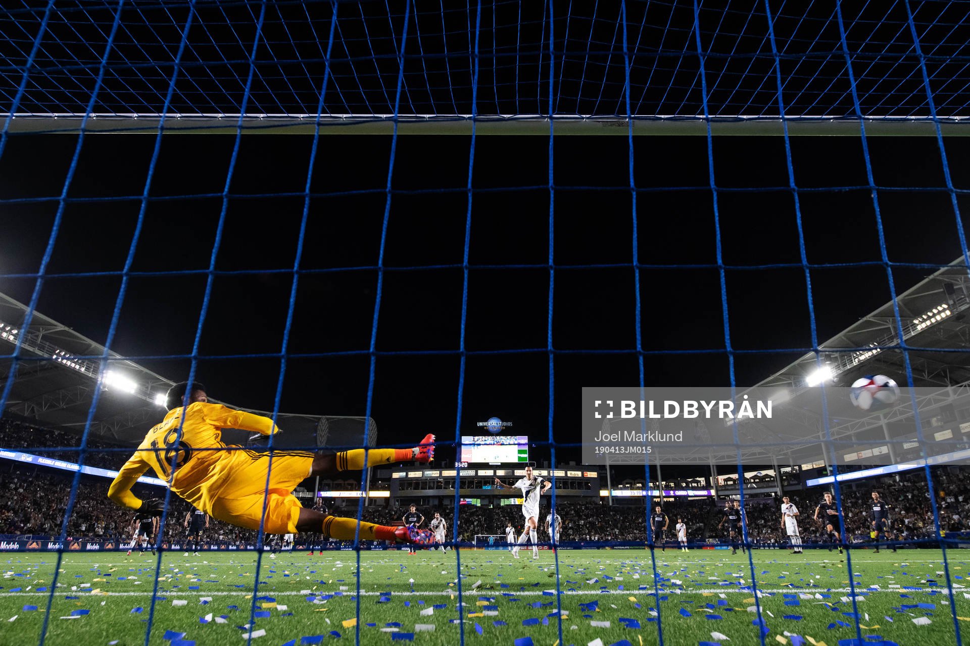 Zlatan Ibrahimovic of LA Galaxy scores 2-0 behind