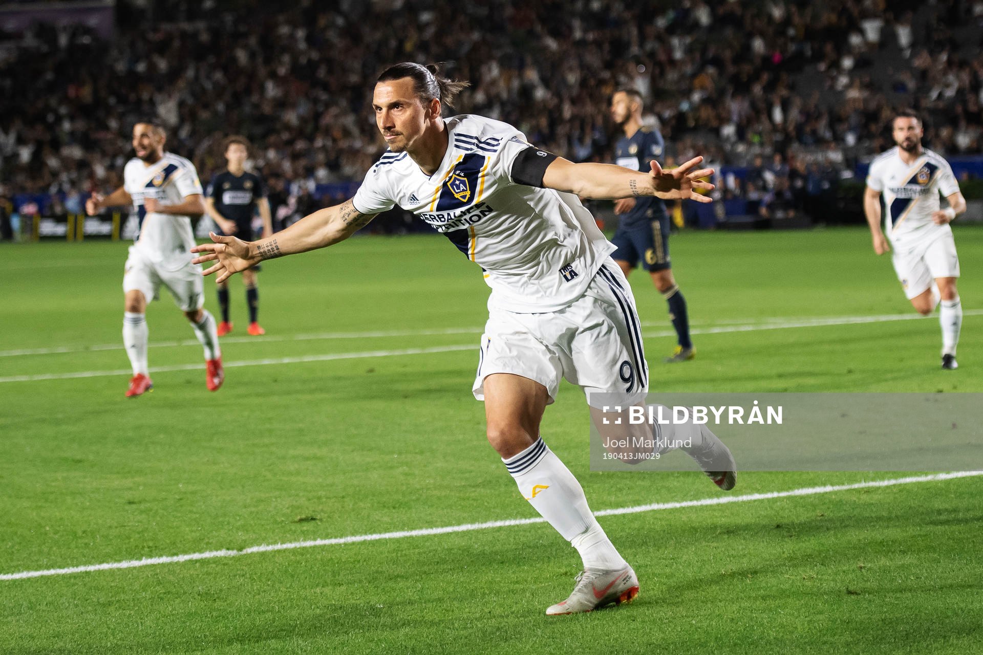 Zlatan Ibrahimovic of LA Galaxy celebrates