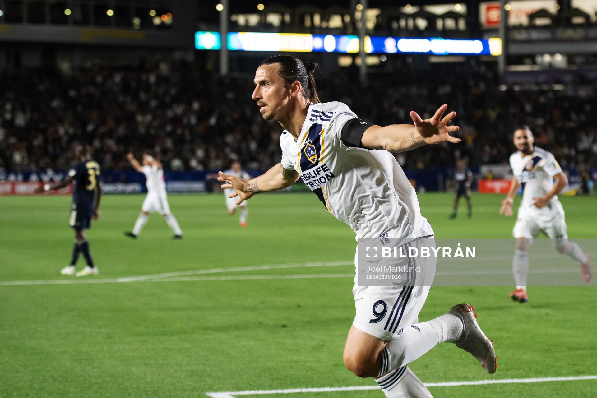 Zlatan Ibrahimovic of LA Galaxy celebrates