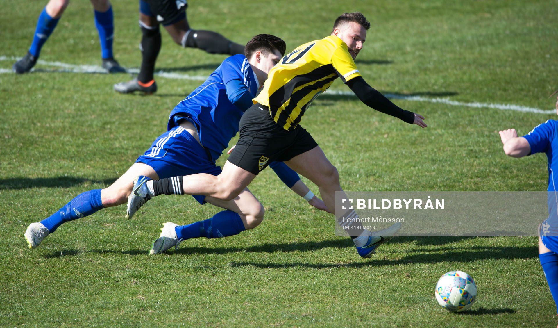 IFK Hässleholms Nicola Zivanovic i matchen i division 2