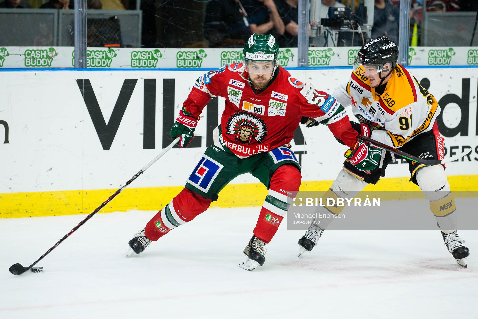 Frölundas Mats Rosseli Olsen och Luleås Johan Forsberg