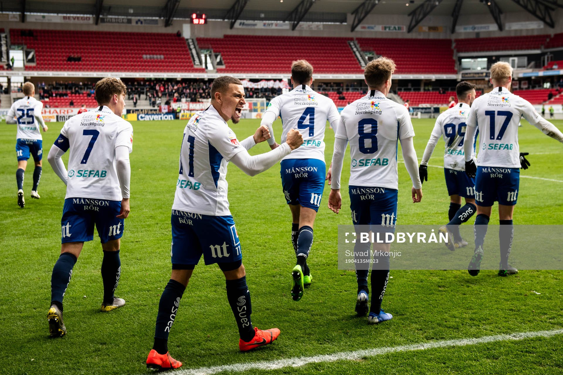 IFK Norrköpings Jordan Larsson jublar efter sitt 0-1 mål under fotbollsmatchen i Allsvenskan mellan Kalmar och Norrköping den 13 april 2019 i Kalmar.