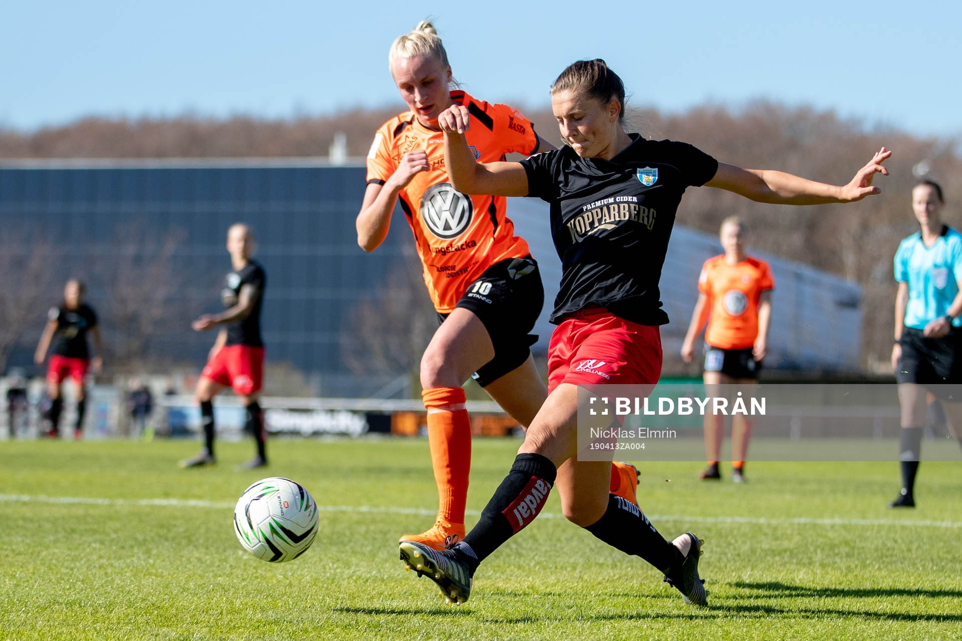 Göteborgs Vilde Böe Risa mot Kungsbackas Pernilla Milton