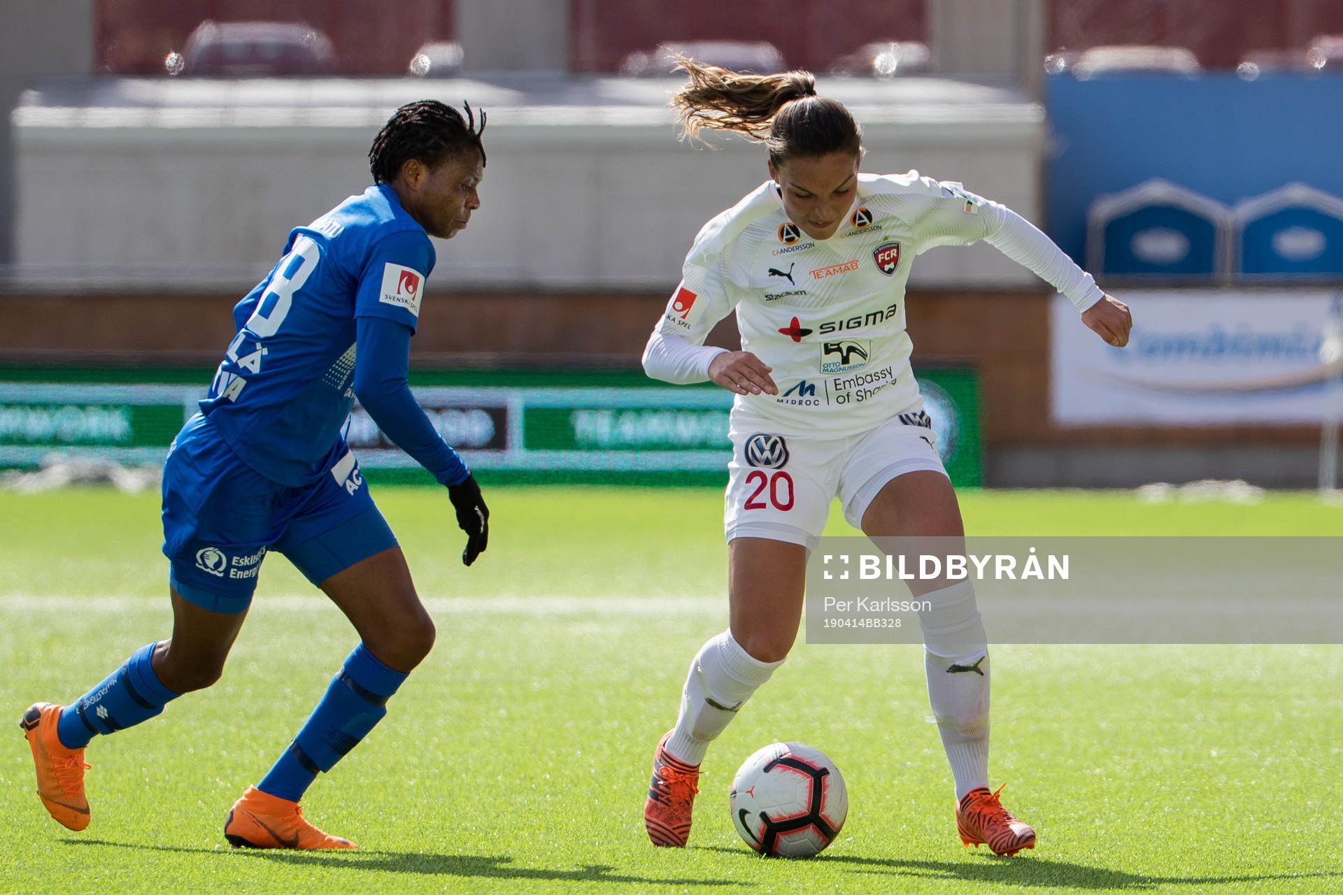 Eskilstunas Ayinde Halimatu och Rosengårds Johanna Rytting