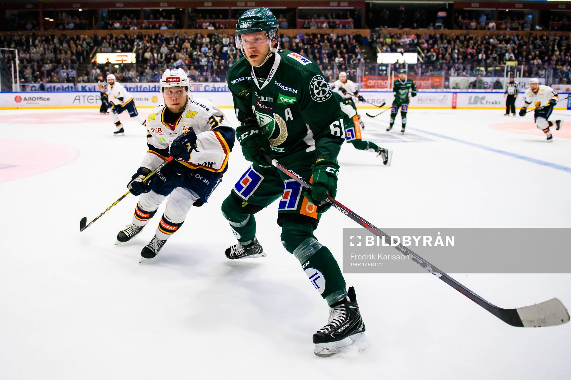 Djurgårdens Jesper Pettersson och Färjestads Johan Ryno