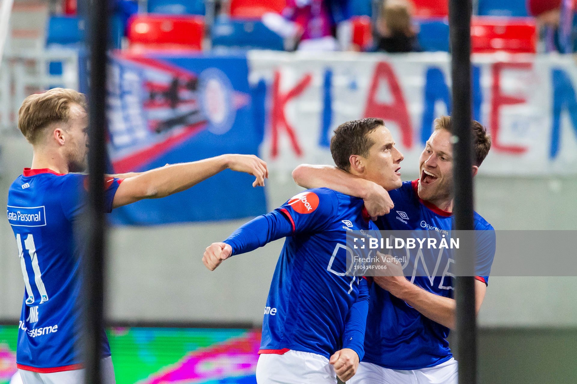 Herolind Shala of Vålerenga celebrates