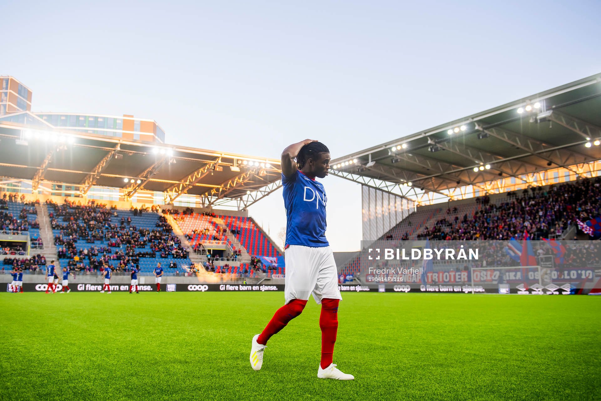 Sam Adekugbe of Vålerenga