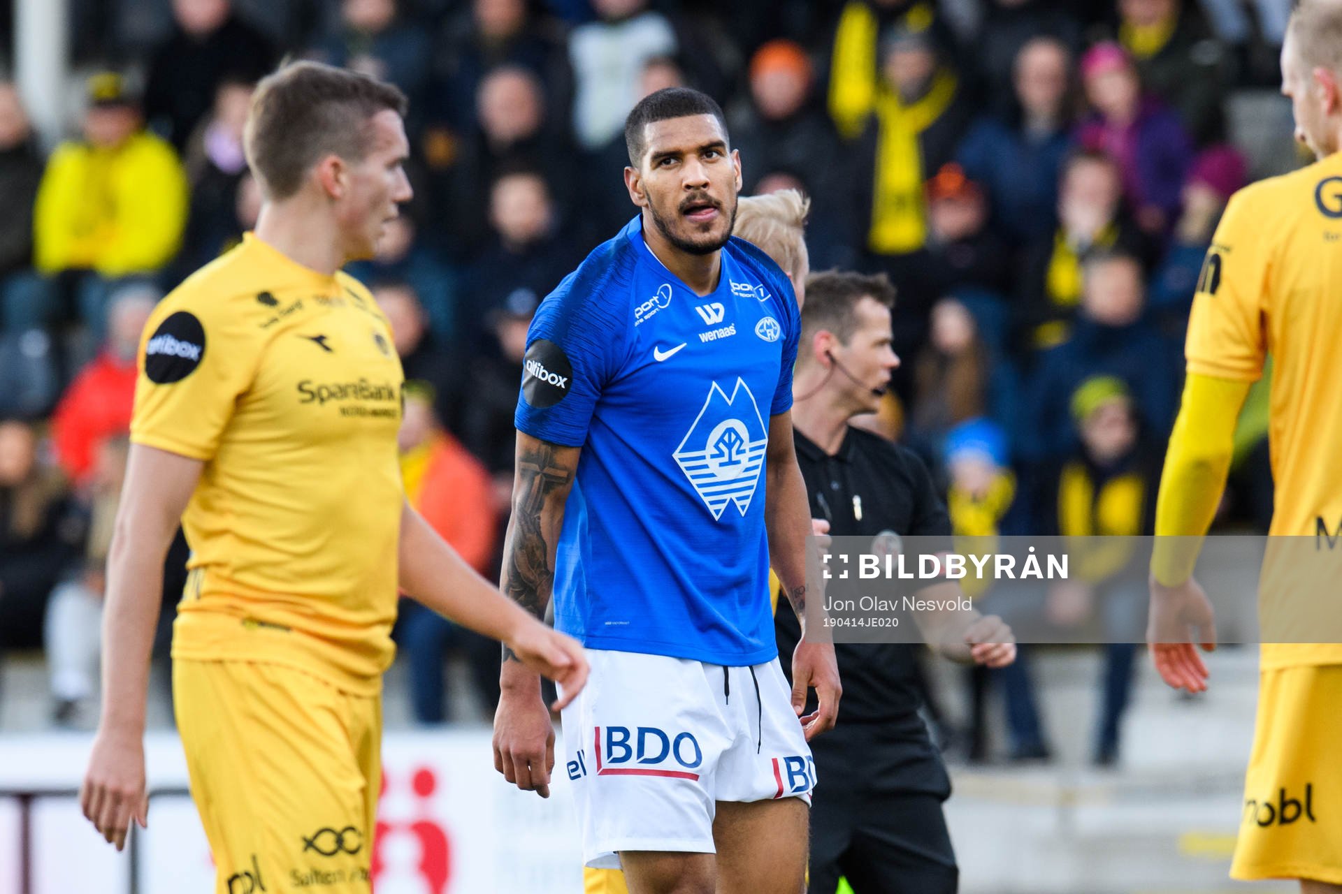Ohi Omoijuanfo of Molde looks dejected