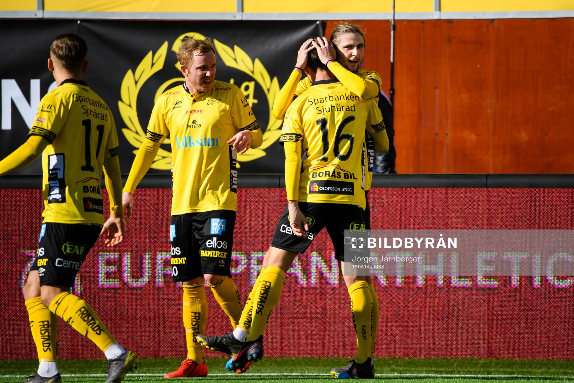 Elfsborgs Pawel Cibicki jublar efter sitt 3-1 mål under fotbollsmatchen i Allsvenskan mellan Elfsborg och GIF Sundsvall den 14 april 2019 i Borås.
