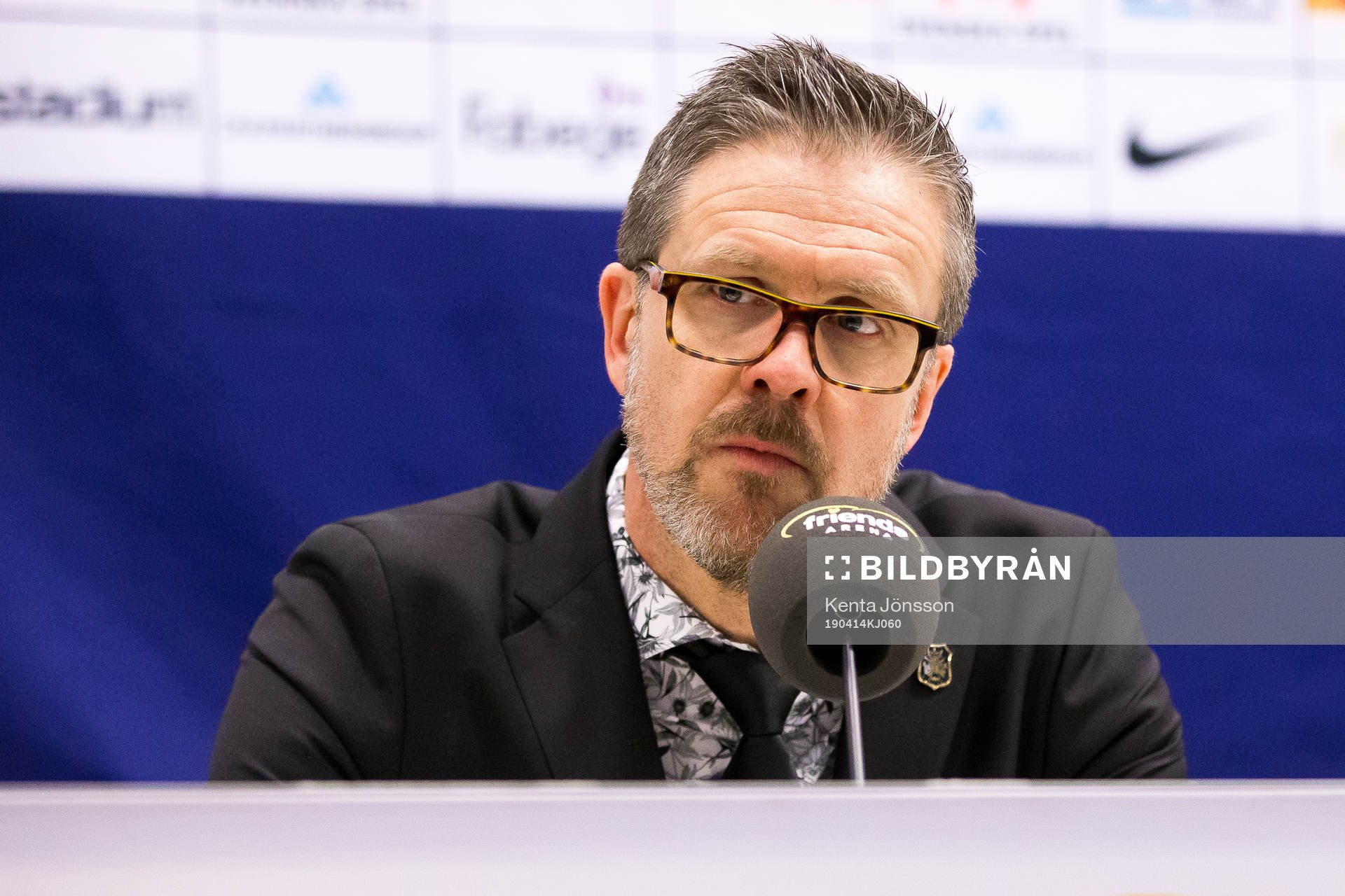 s tränare Rikard Norling på presskonferensen