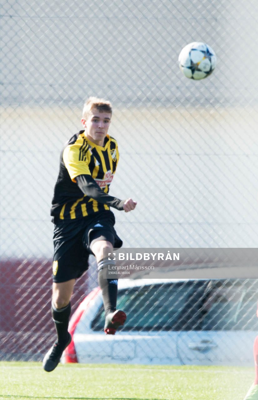 IFK Hässleholms Elliot Nilsson i matchen i