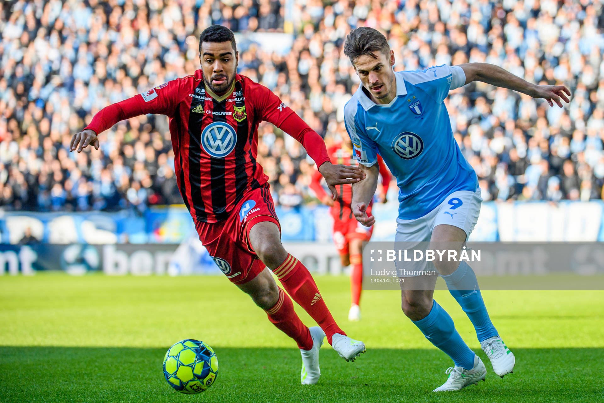 Östersunds Noah Sonko Sundberg och Malmö FFs Markus
