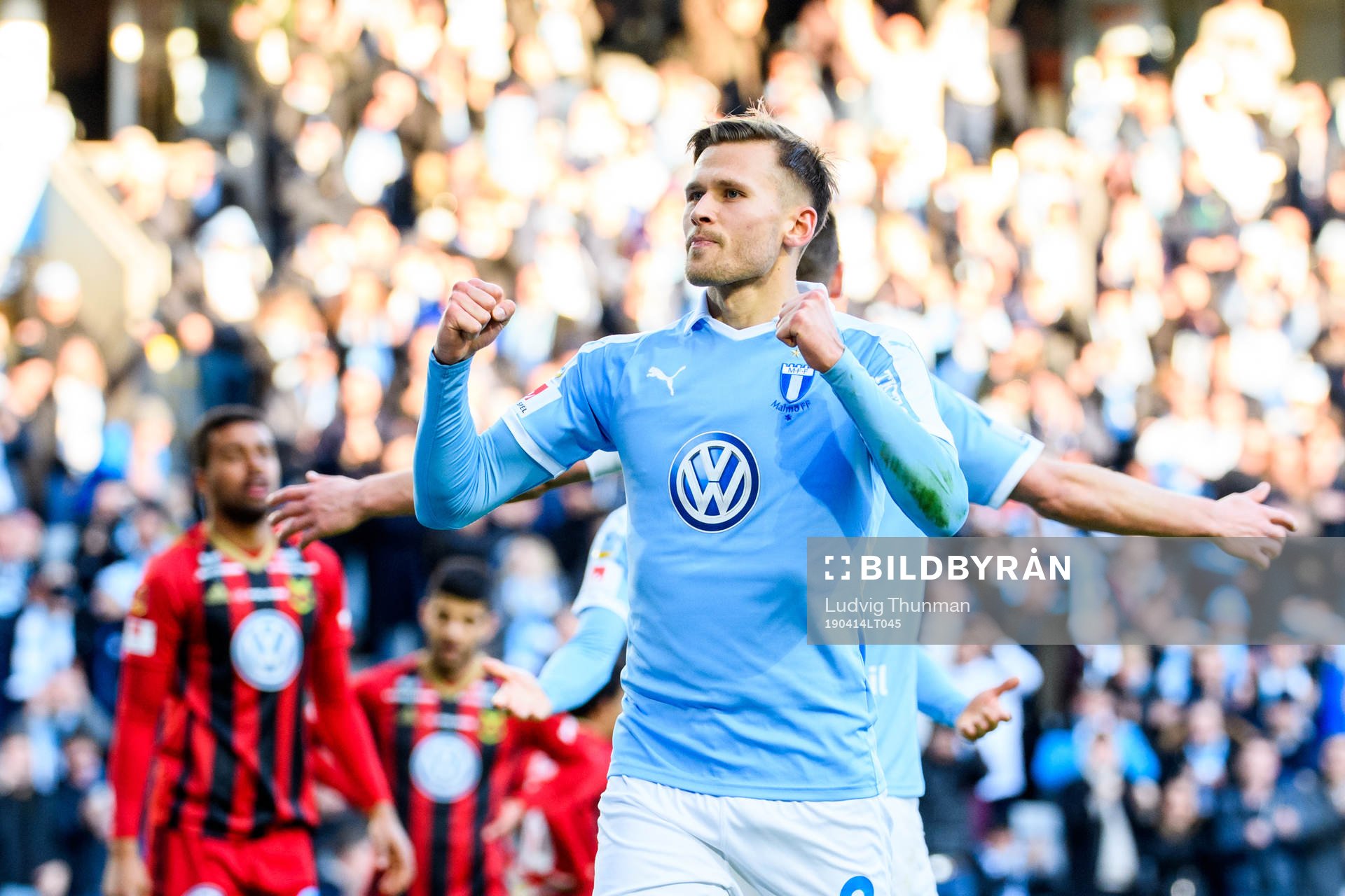 Malmö FFs Arnór Traustason jublar