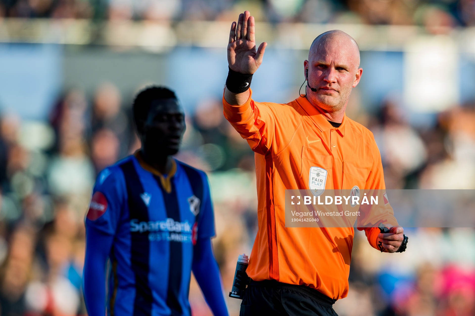 Referee Trond Ivar Døvle