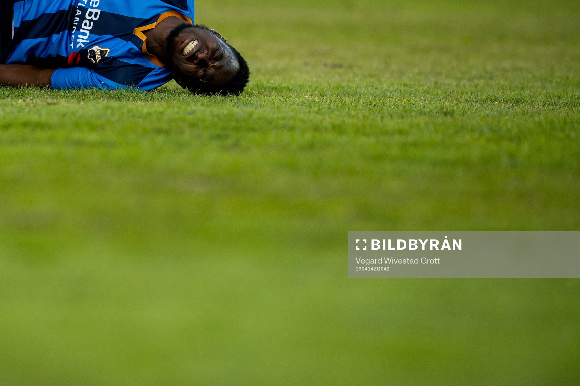 Luc Kassi of Stabæk with an injury