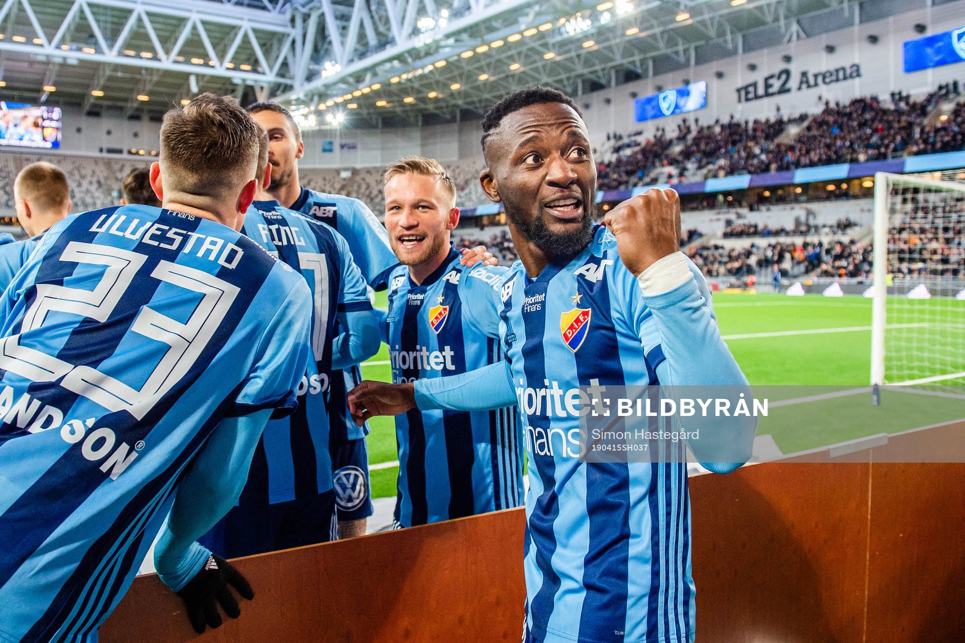 Djurgårdens Fredrik Ulvestad och Mohamed Buya Turay jublar efter 1-0 under fotbollsmatchen i Allsvenskan mellan Djurgården och IFK Göteborg den 15 april 2019 i Stockholm.