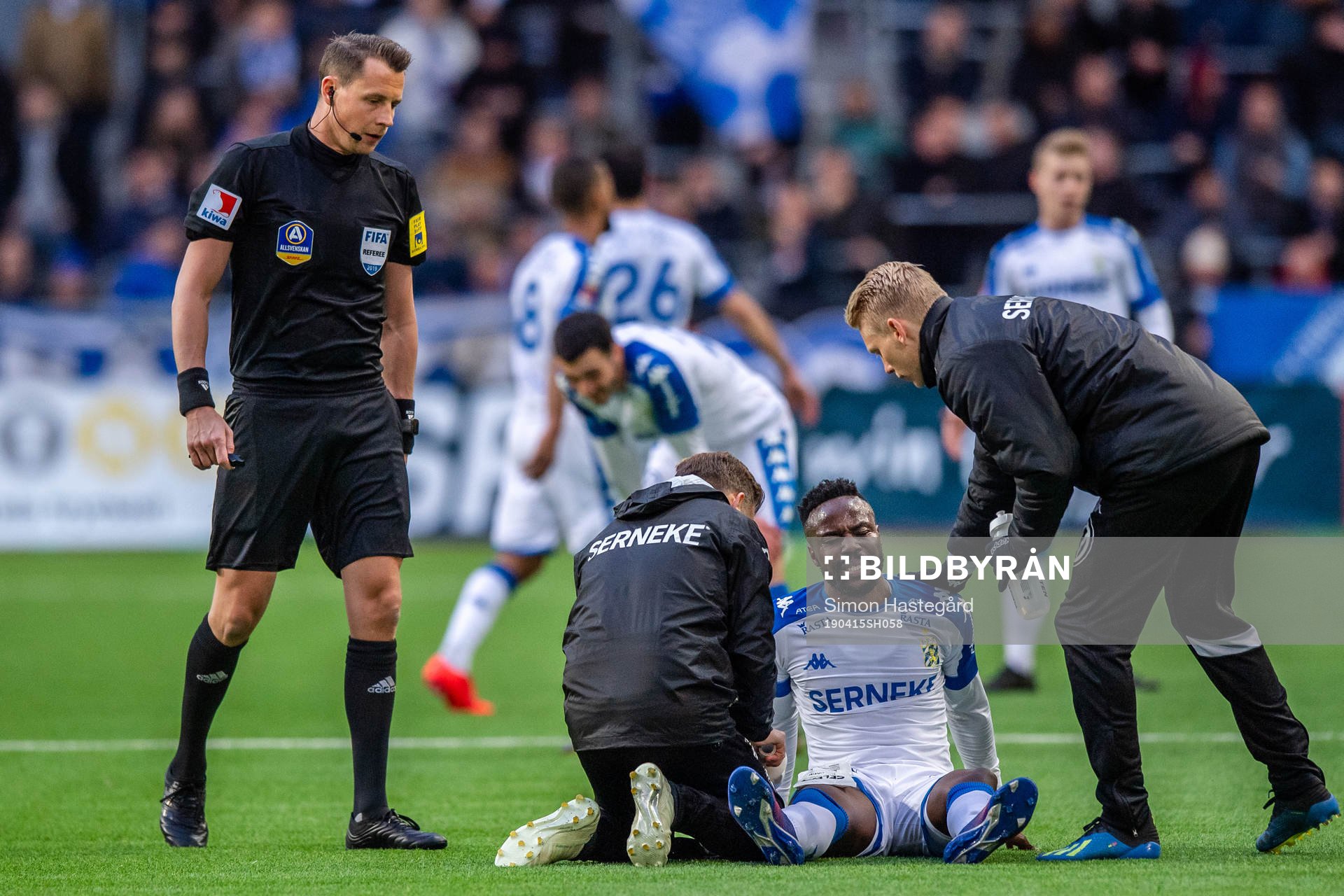 IFK Göteborgs Nzuzi Toko har ont
