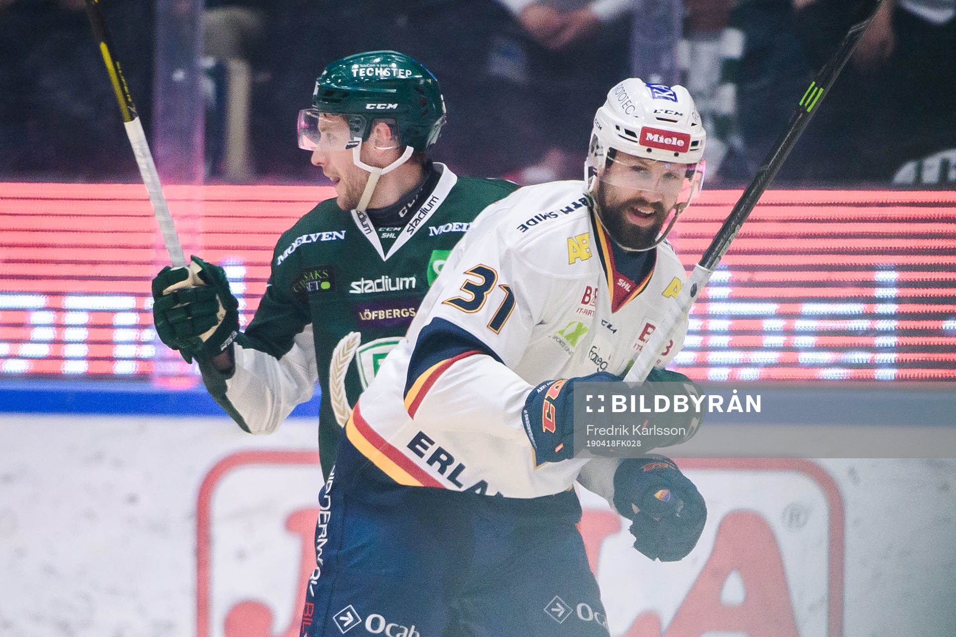 Färjestads Per Åslund och Djurgårdens Dick Axelsson