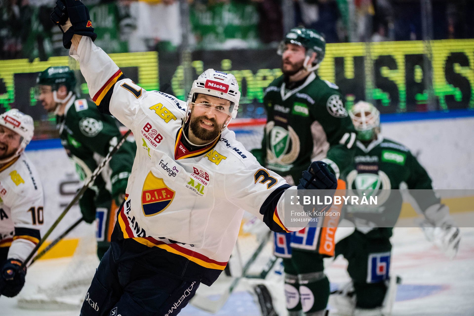Djurgårdens Dick Axelsson  jublar