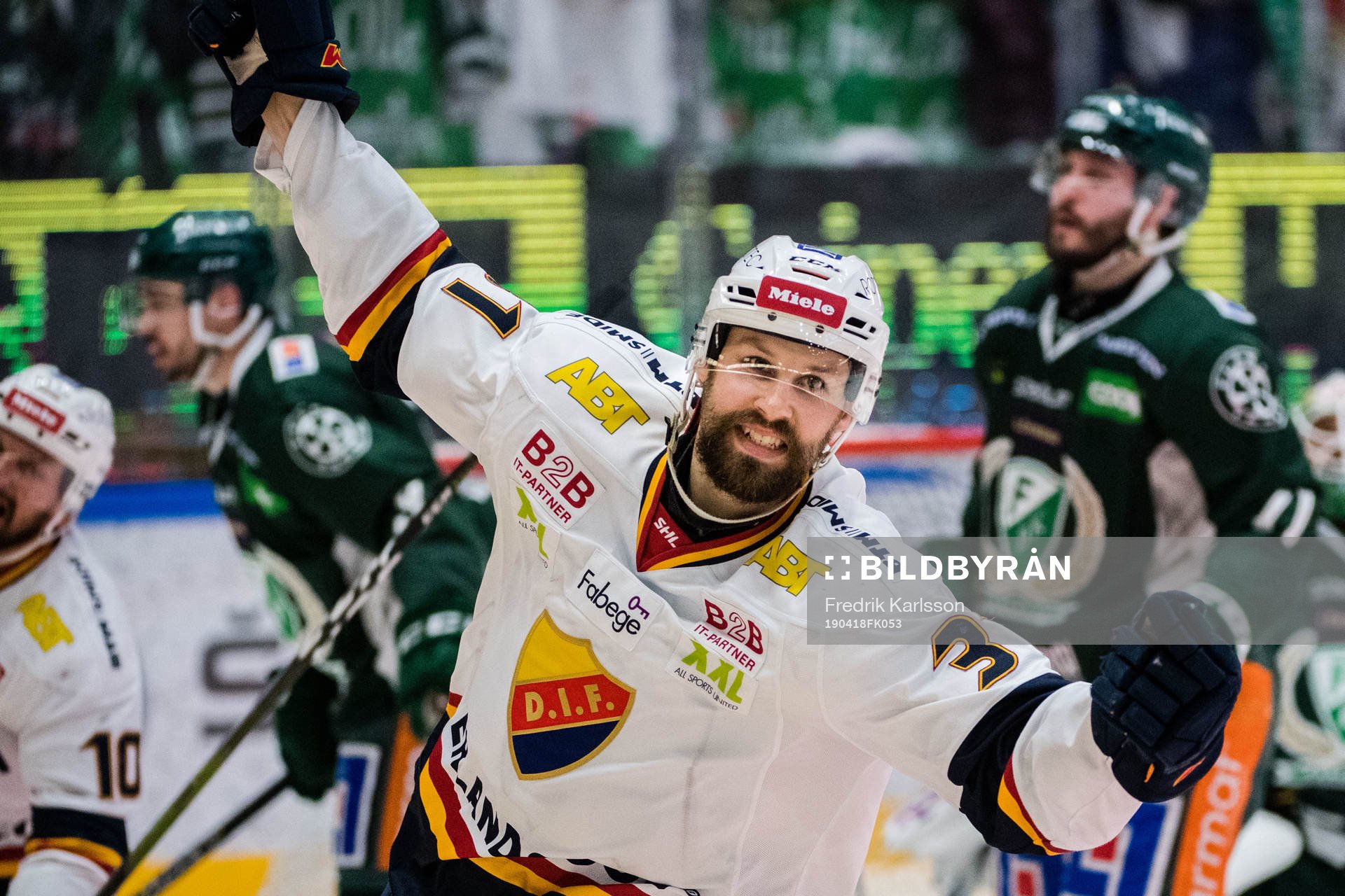 Djurgårdens Dick Axelsson  jublar
