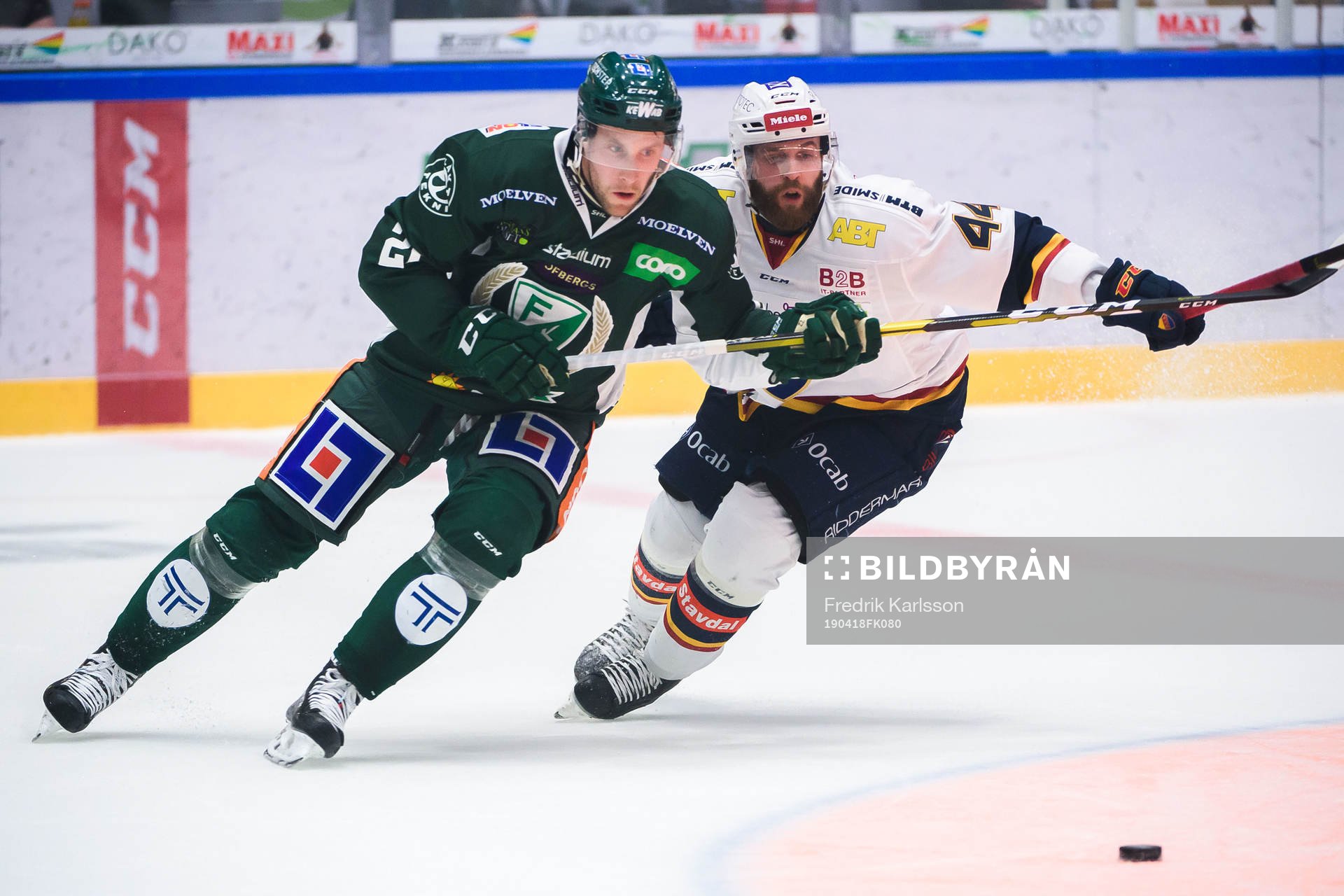 Färjestads Per Åslund och Djurgårdens Mattias Guter