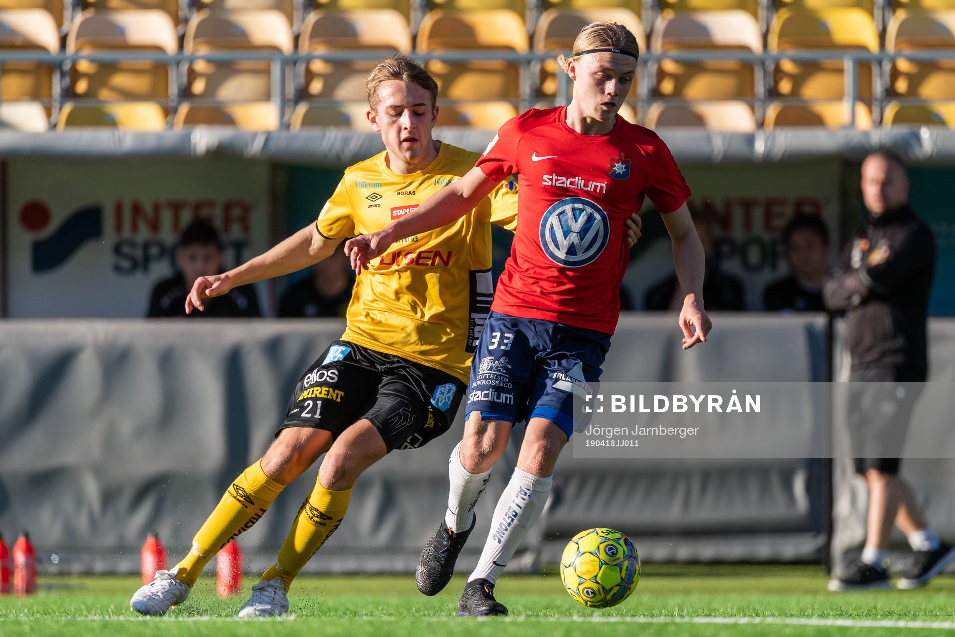Örgrytes Tim Stolt Hermansson och Elfsborgs Jack Cooper