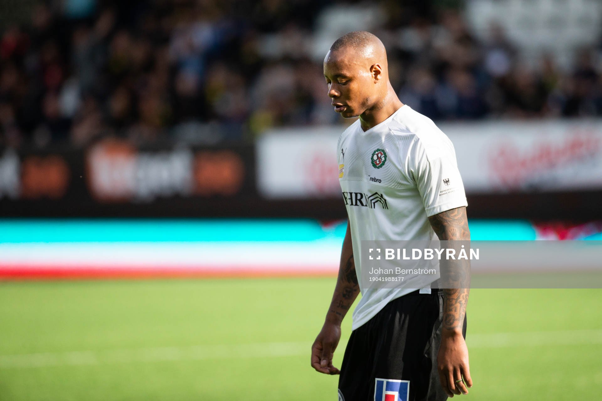 Örebros Carlos Strandberg deppar