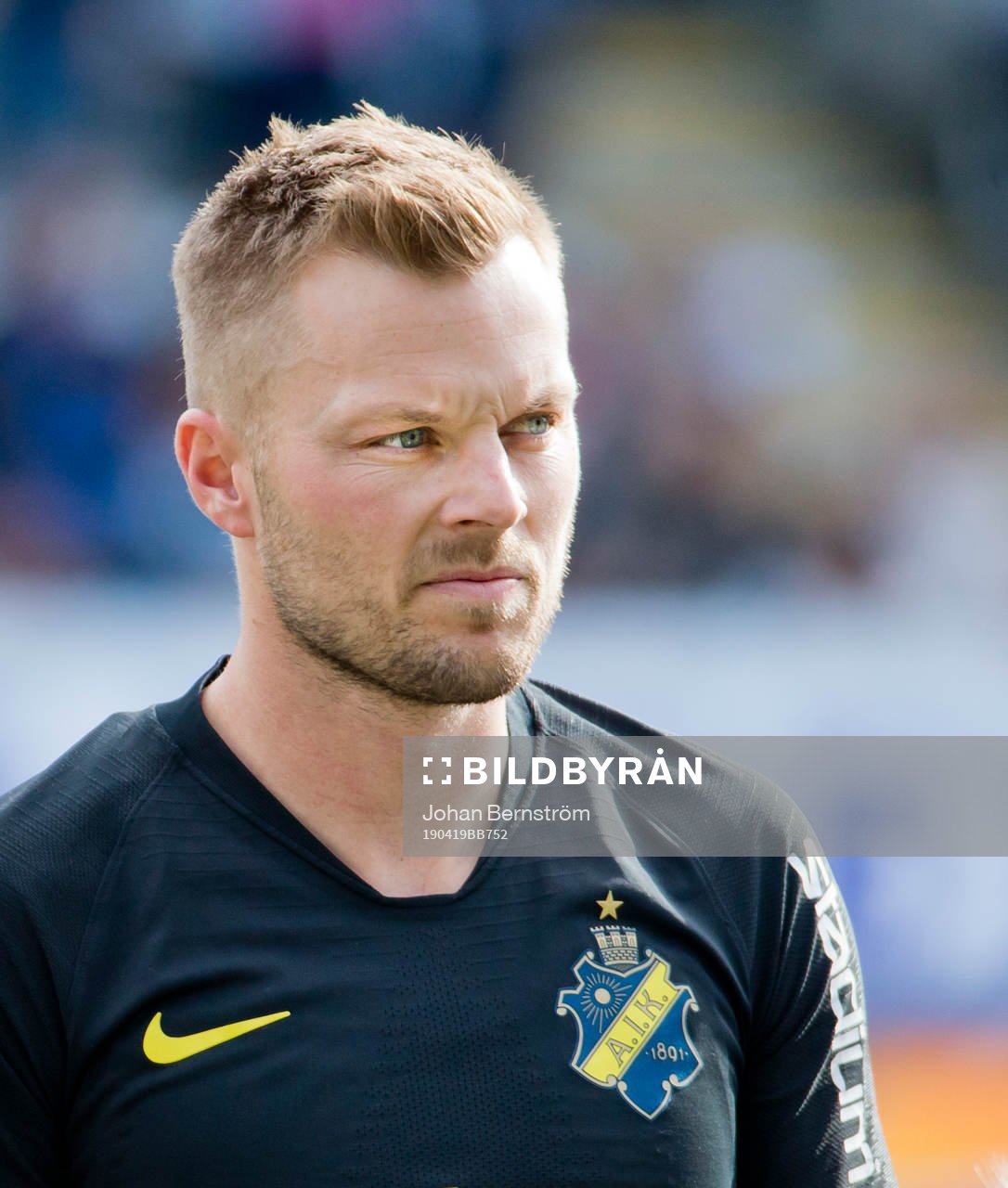 s Sebastian Larsson