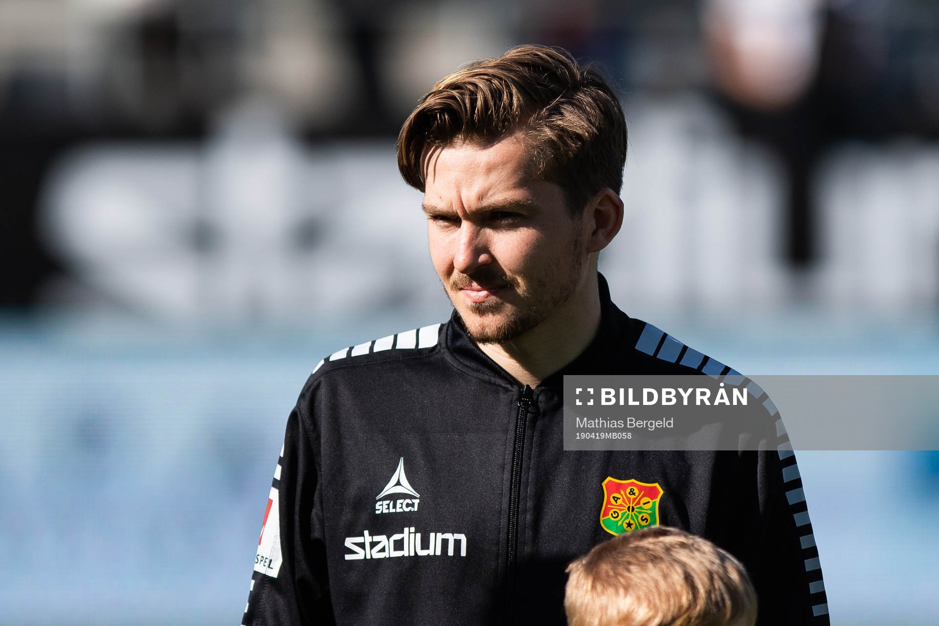 GAIS Andreas Östling vid line up inför fotbollsmatchen i Superettan mellan Gais och Brage den 19 april 2019 i Göteborg.