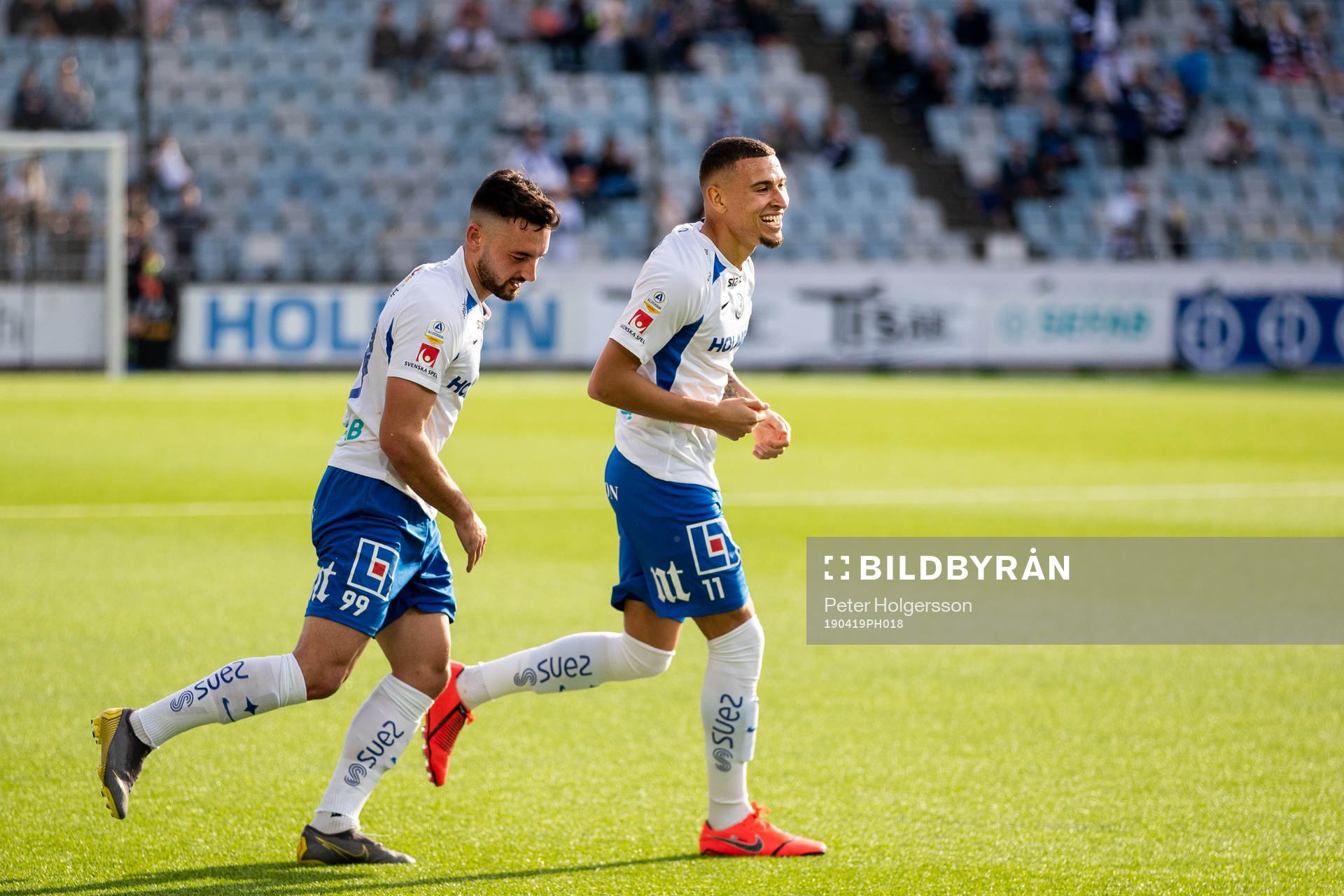 IFK Norrköpings Jordan Larsson jublar med Sead Haksabanovic