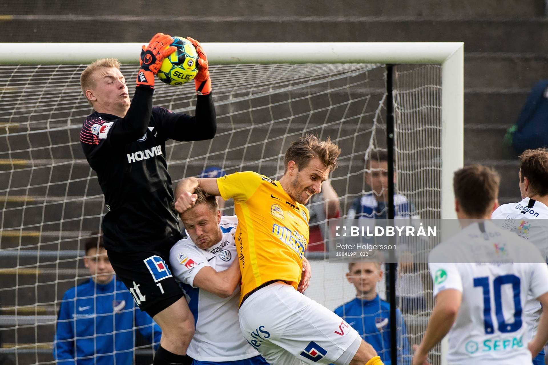 IFK Norrköpings målvakt Isak Pettersson och Falkenbergs