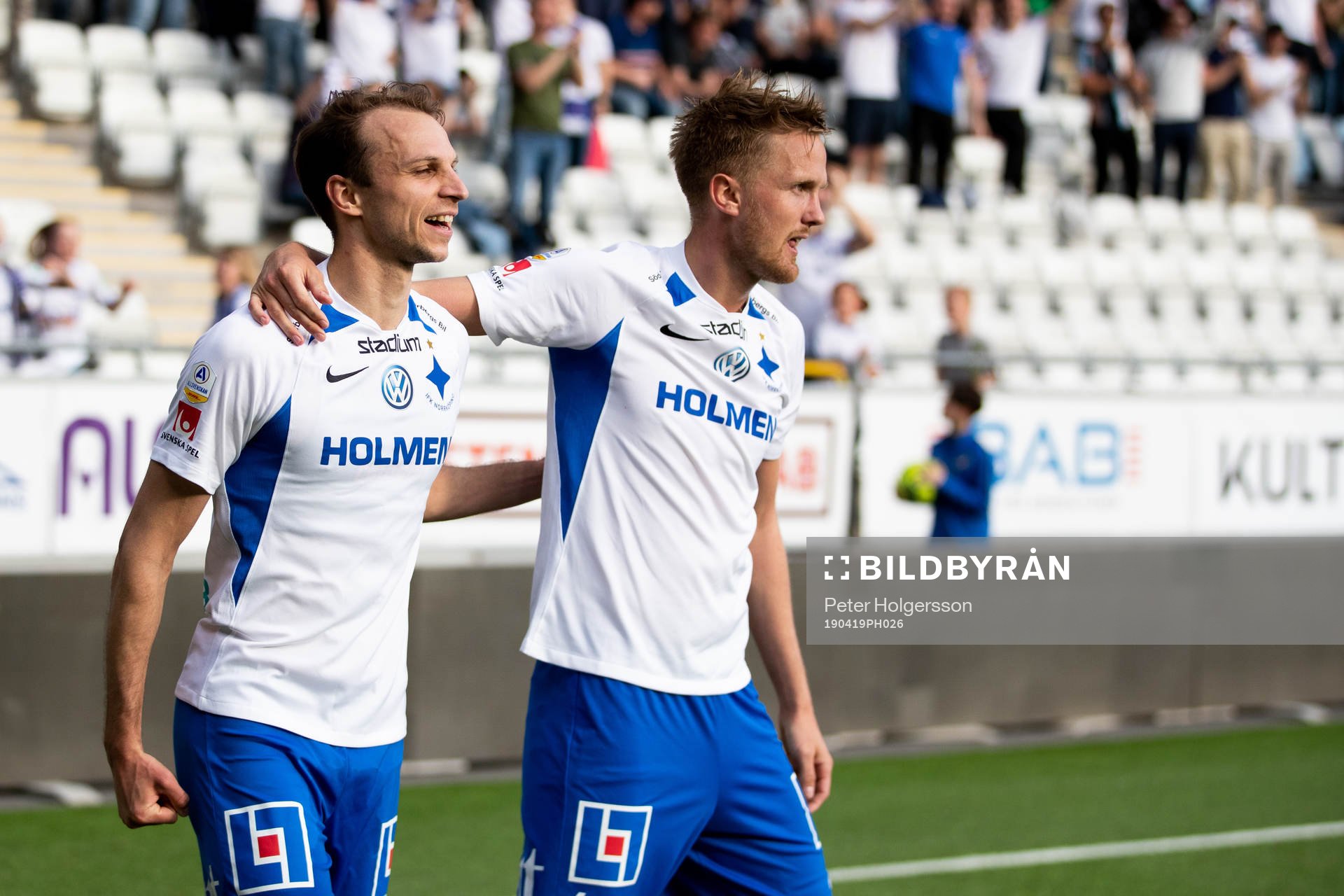 IFK Norrköpings Kasper Larsen och Lars Krogh Gerson jublar