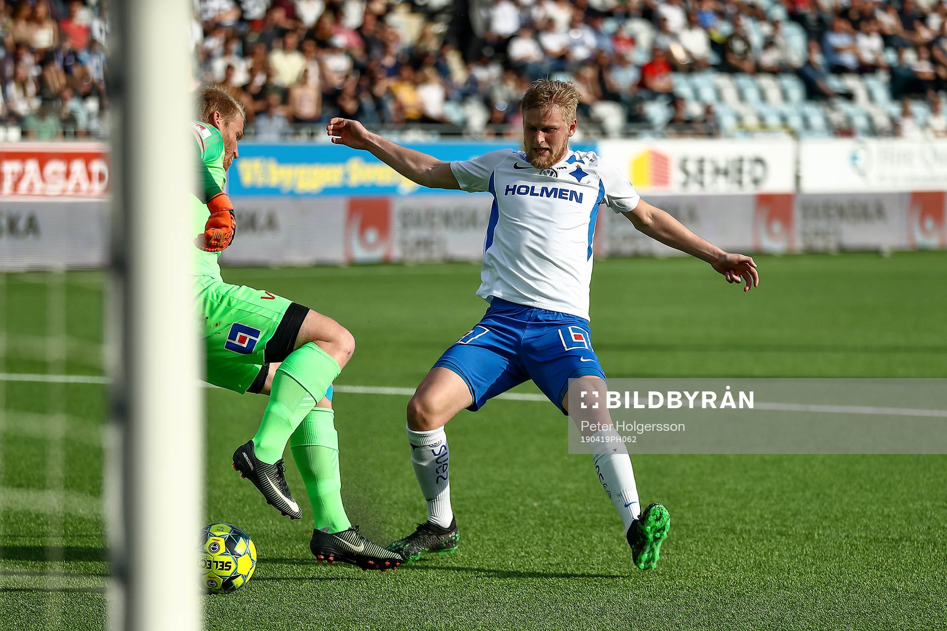 IFK Norrköpings Kalle Holmberg och Falkenbergs målvakt