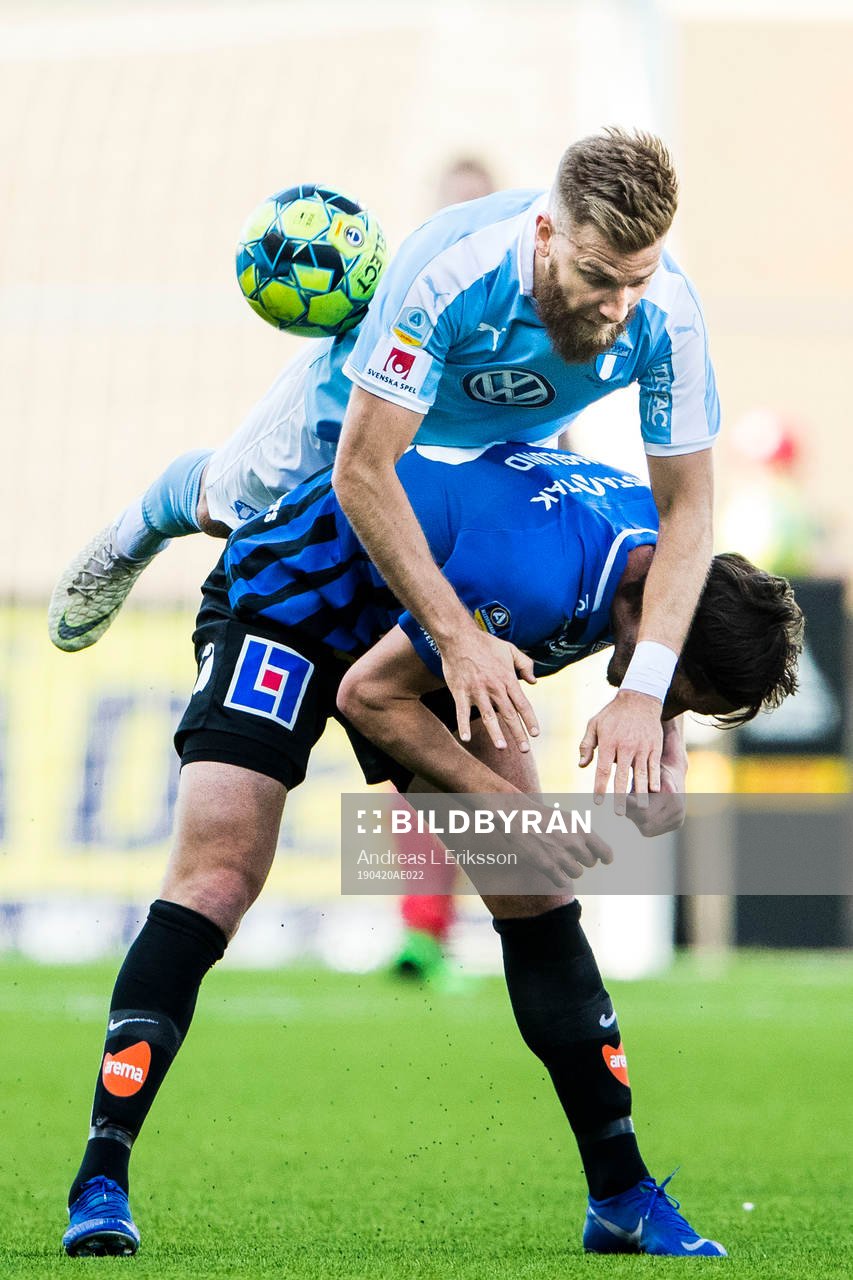 Malmö FFs Rasmus Bengtsson och Sirius Philip Haglund i