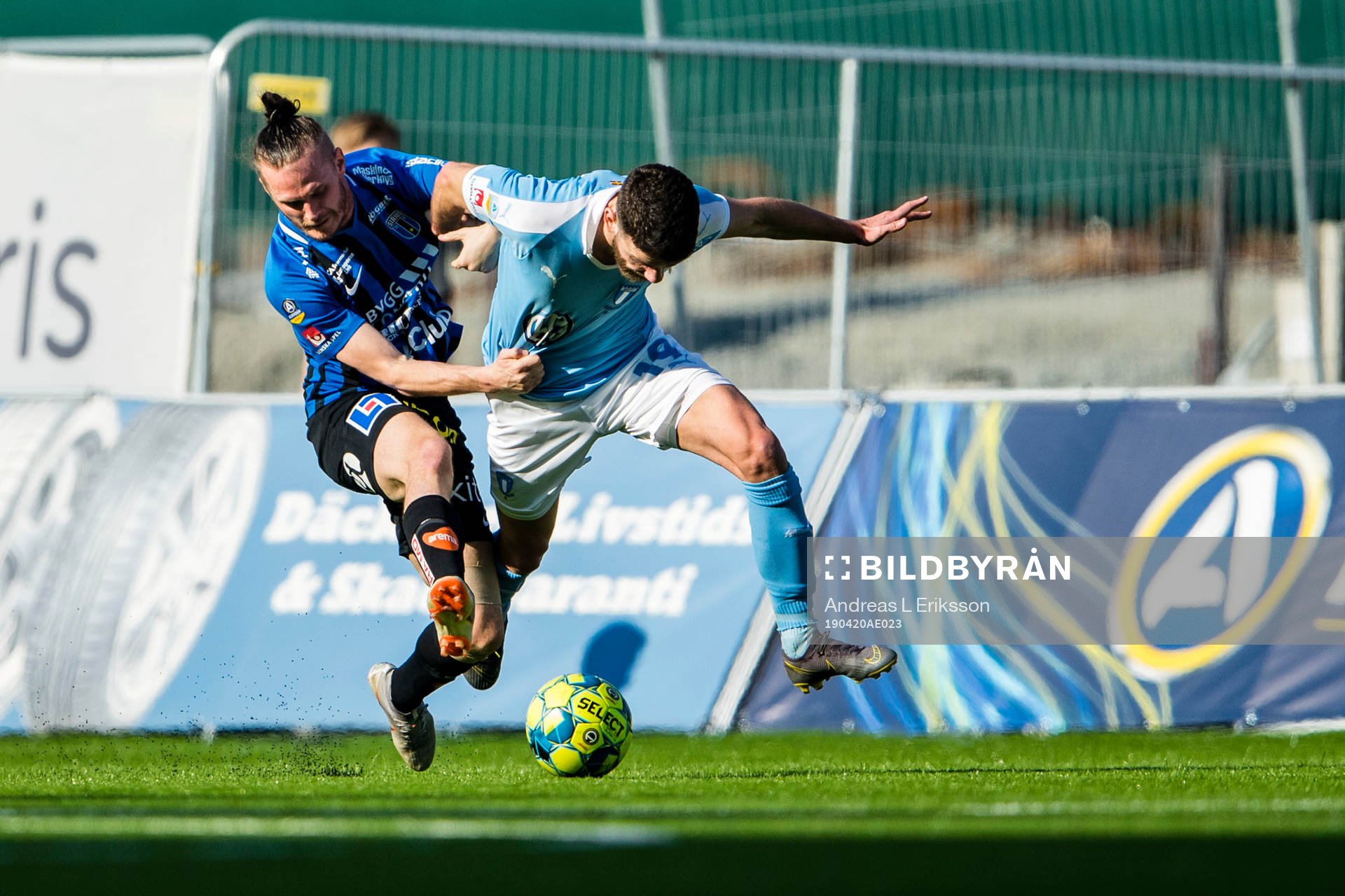 Sirius Jonas Lindberg och Malmö FFs Erdal Rakip