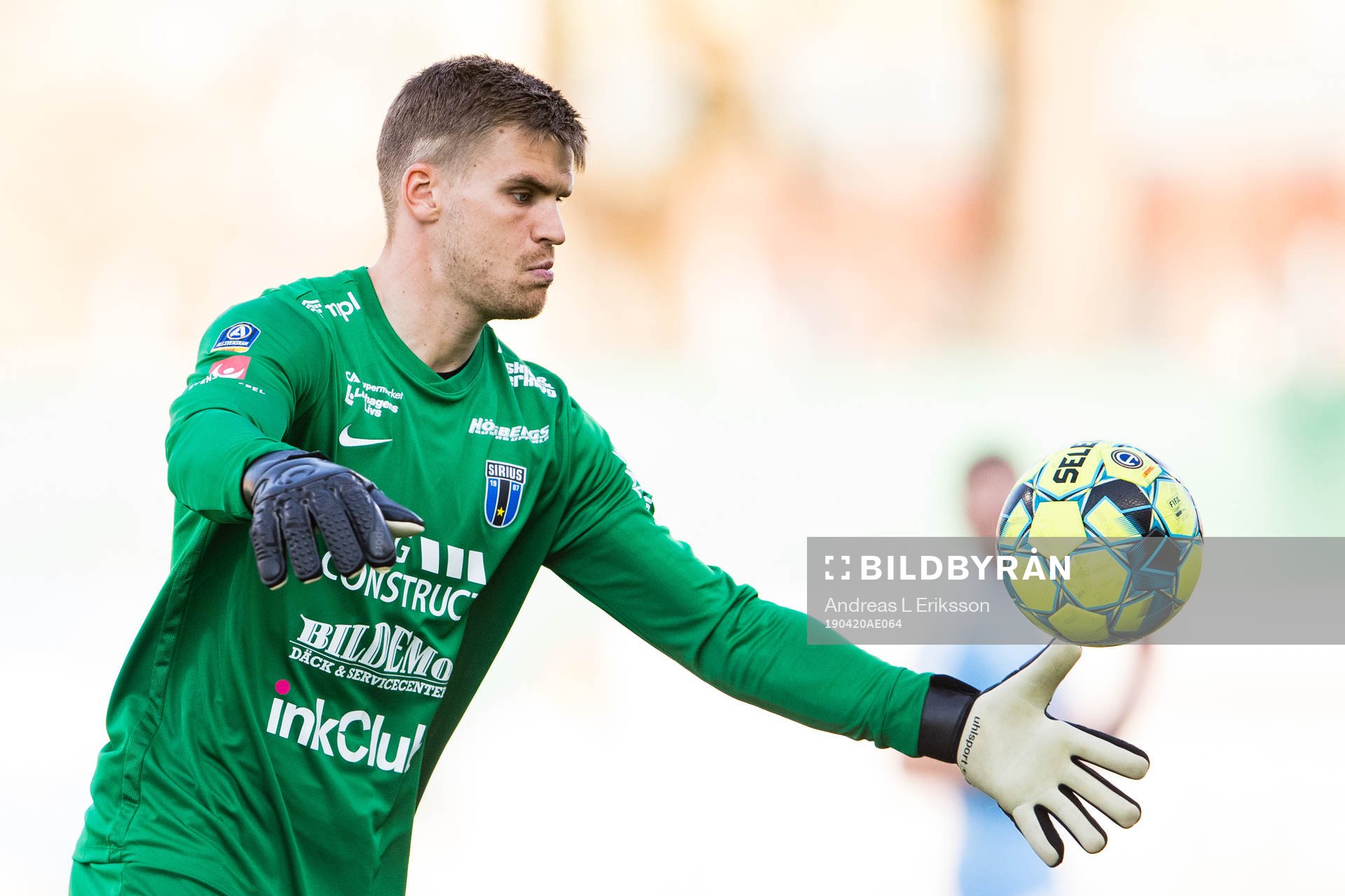 Sirius målvakt Lukas Jonsson