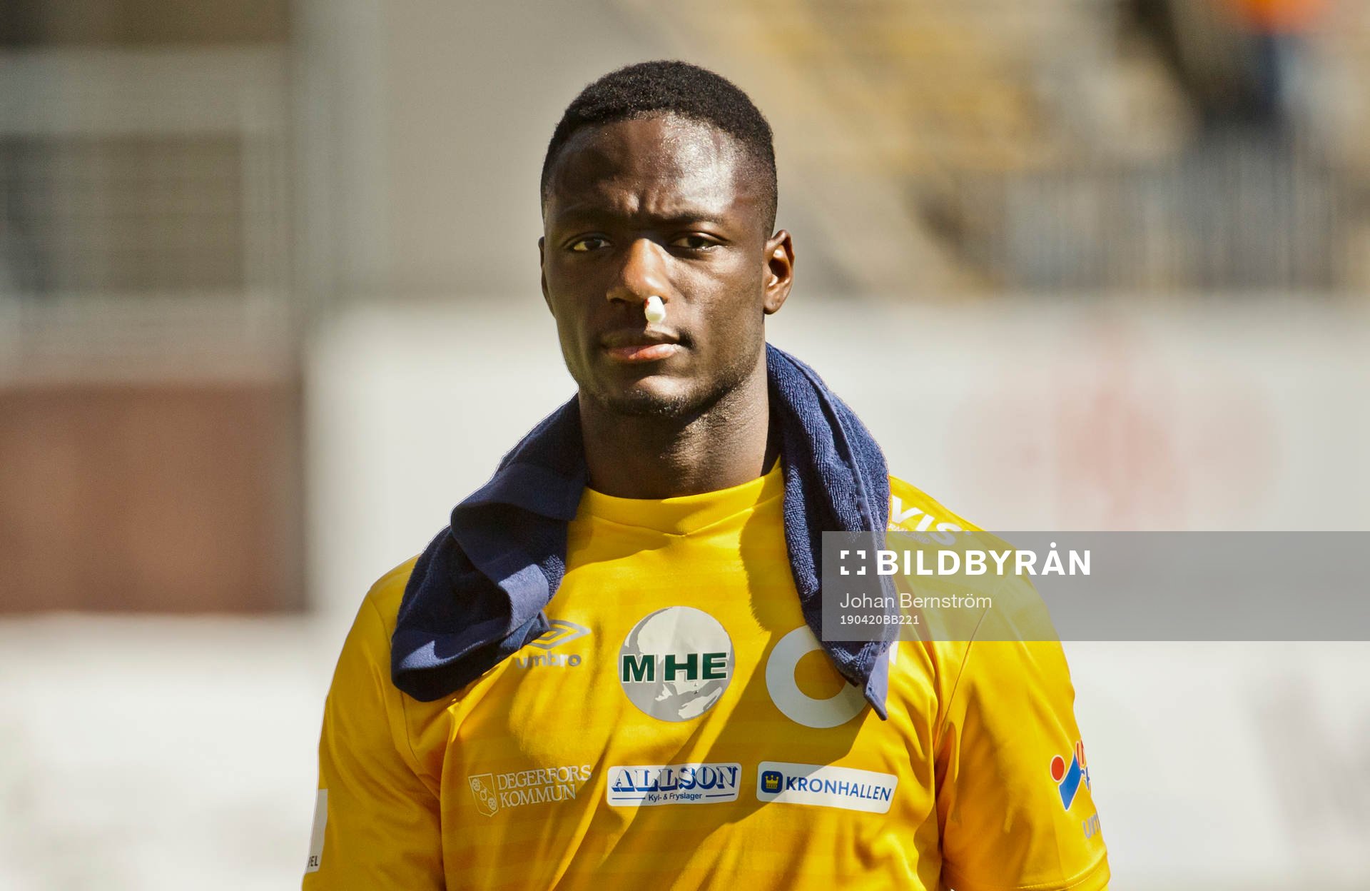Degerfors målvakt Ismael Diawara deppar