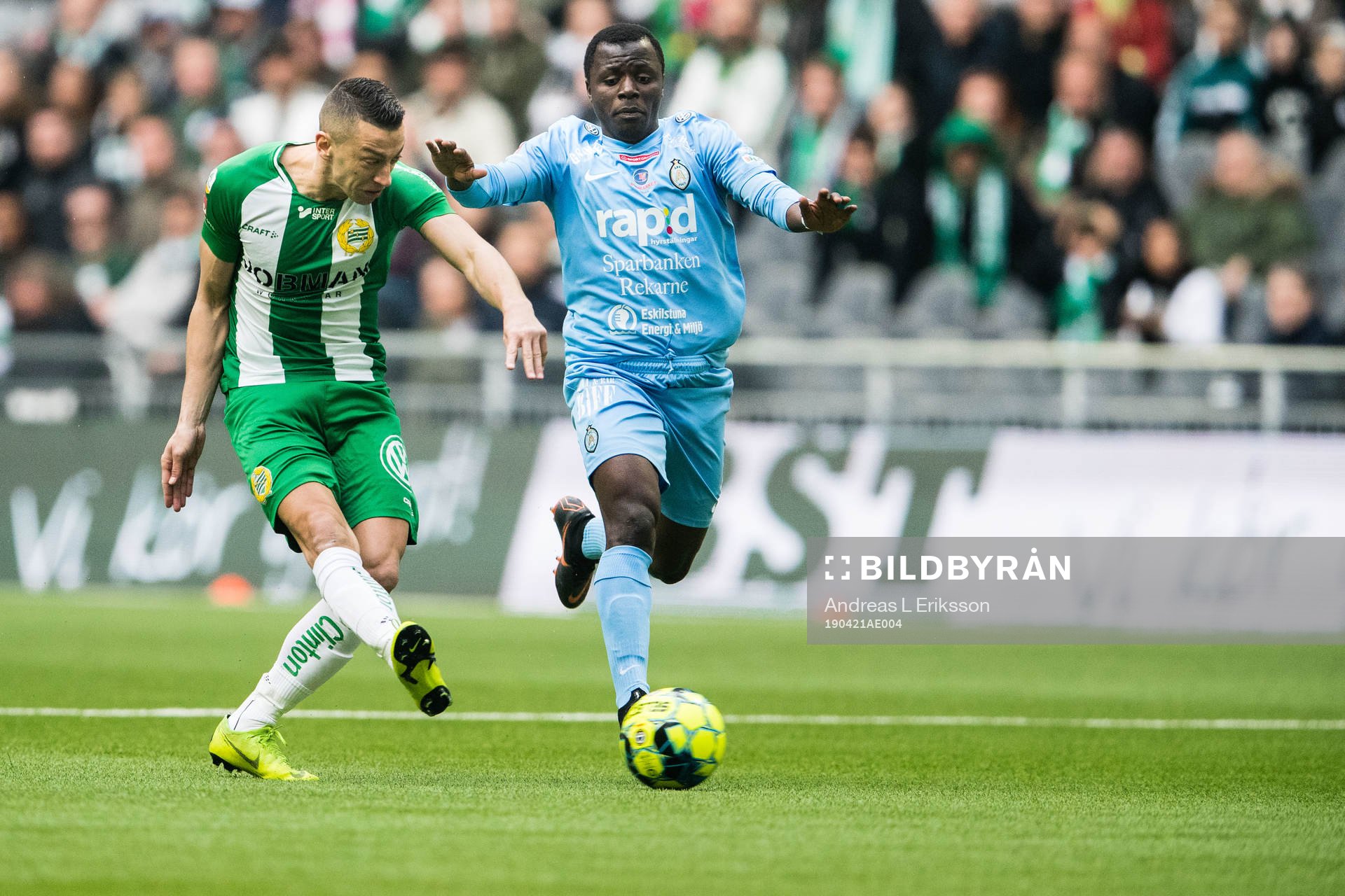 Hammarbys Nikola Djurdjic och AFC Eskilstunas Ousmane Camara