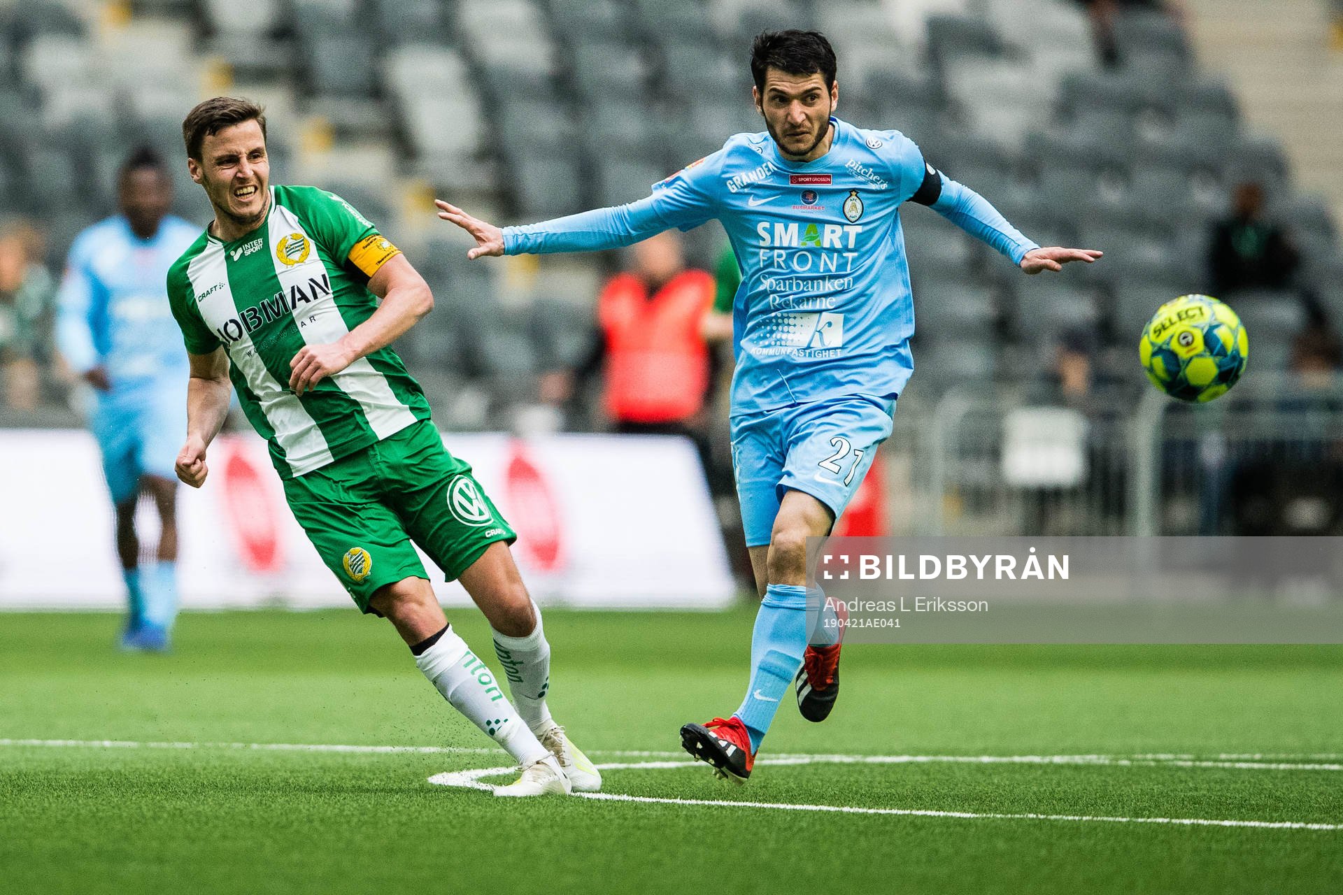 Hammarbys Jeppe Andersen och AFC Eskilstunas Anel Rashkaj