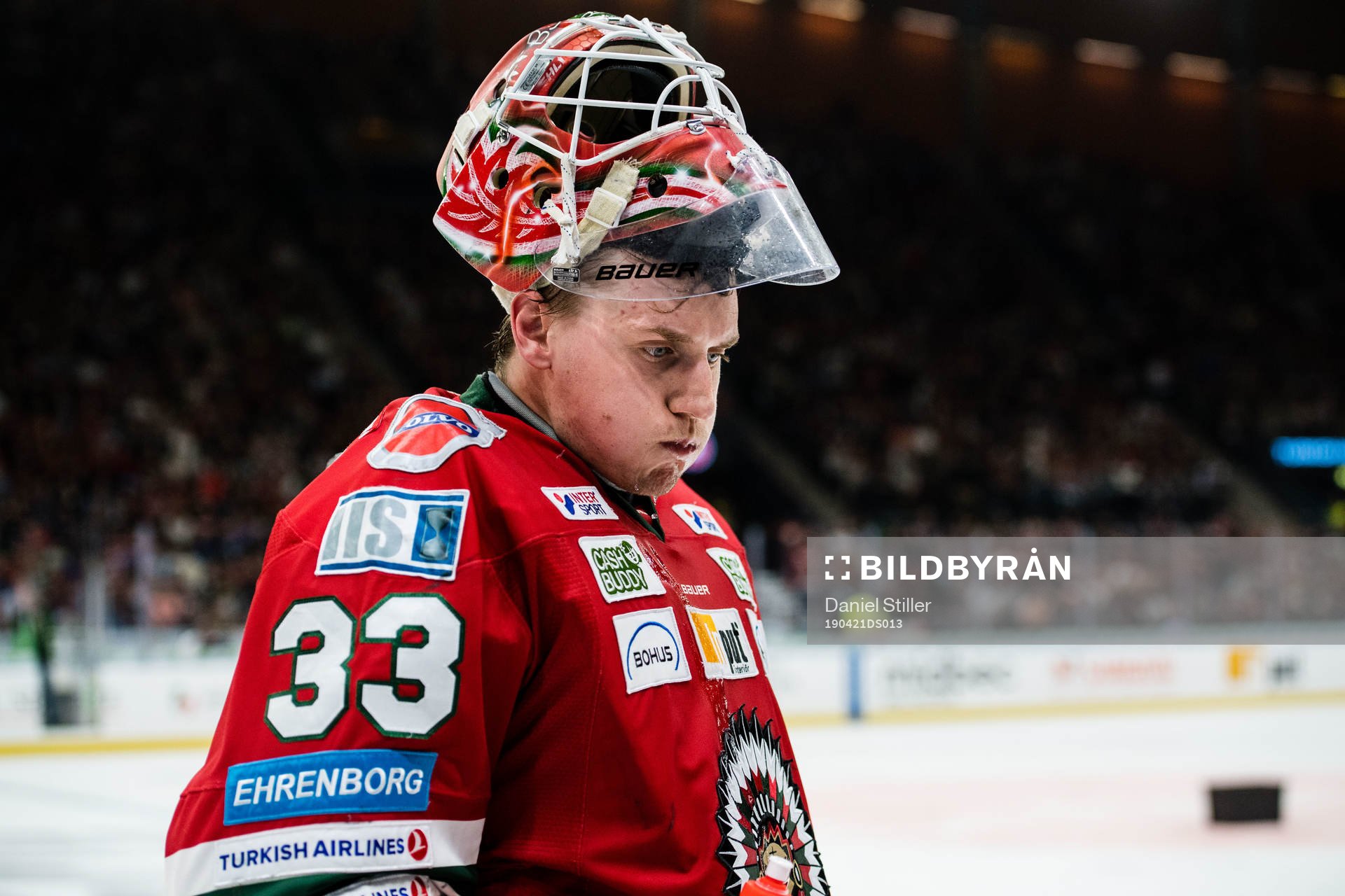 Frölundas målvakt Johan Mattsson deppar