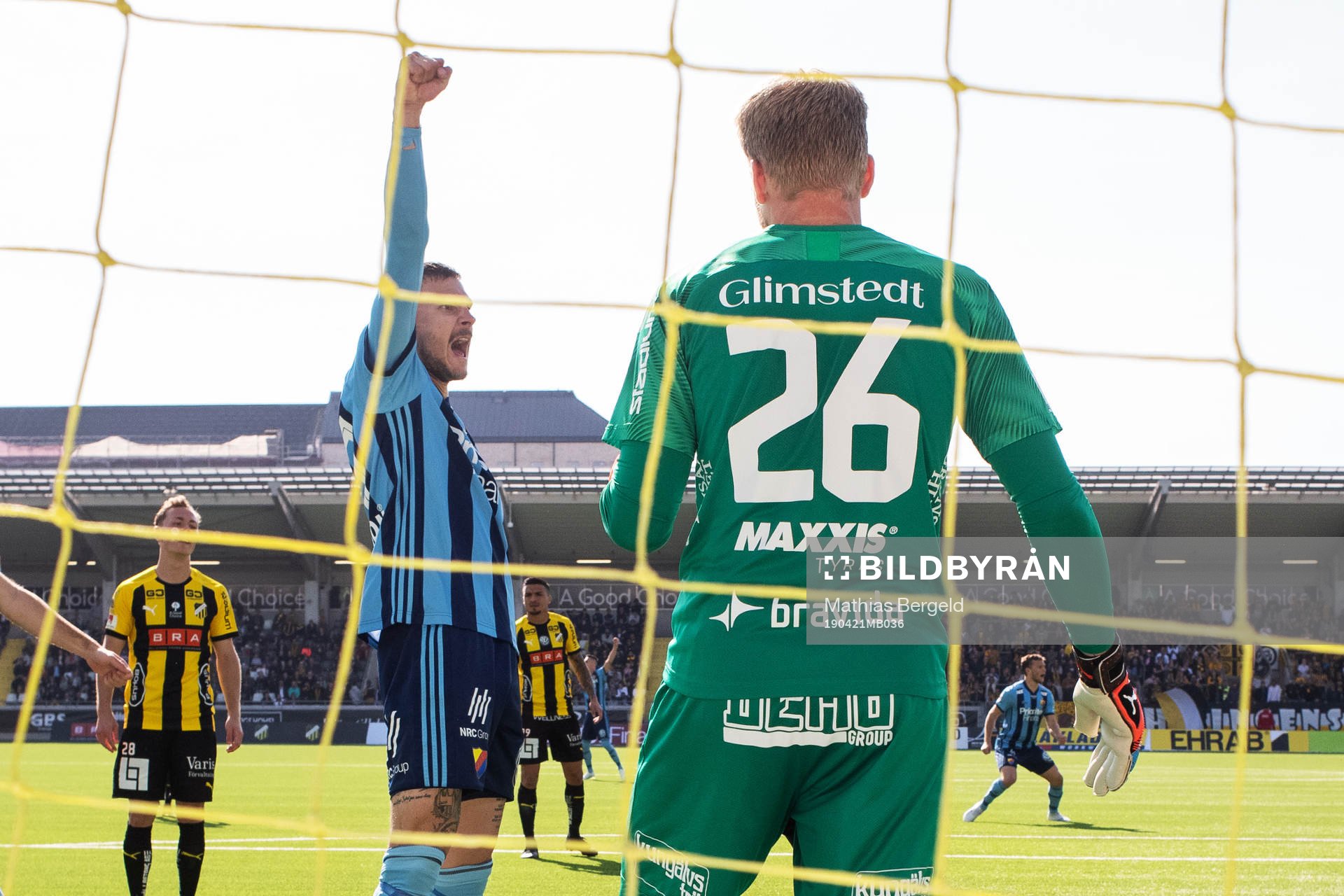 Djurgårdens Erik Berg jublar
