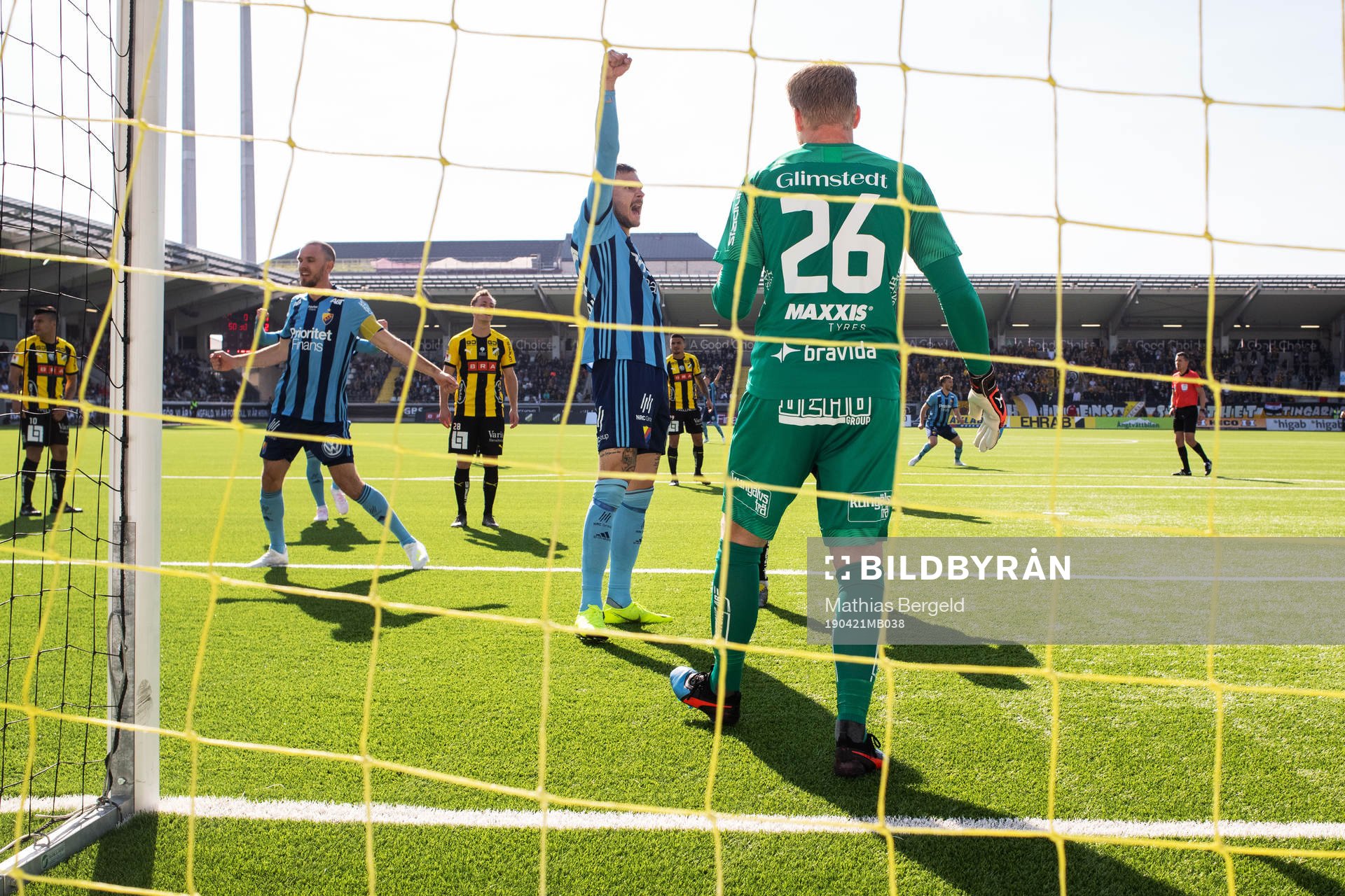 Djurgårdens Erik Berg jublar