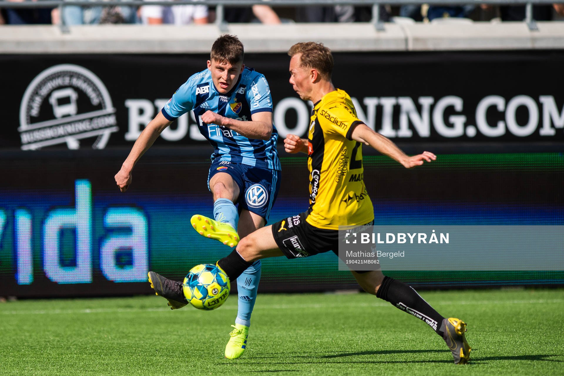 Djurgårdens Johan Andersson och Häckens Adam Andersson