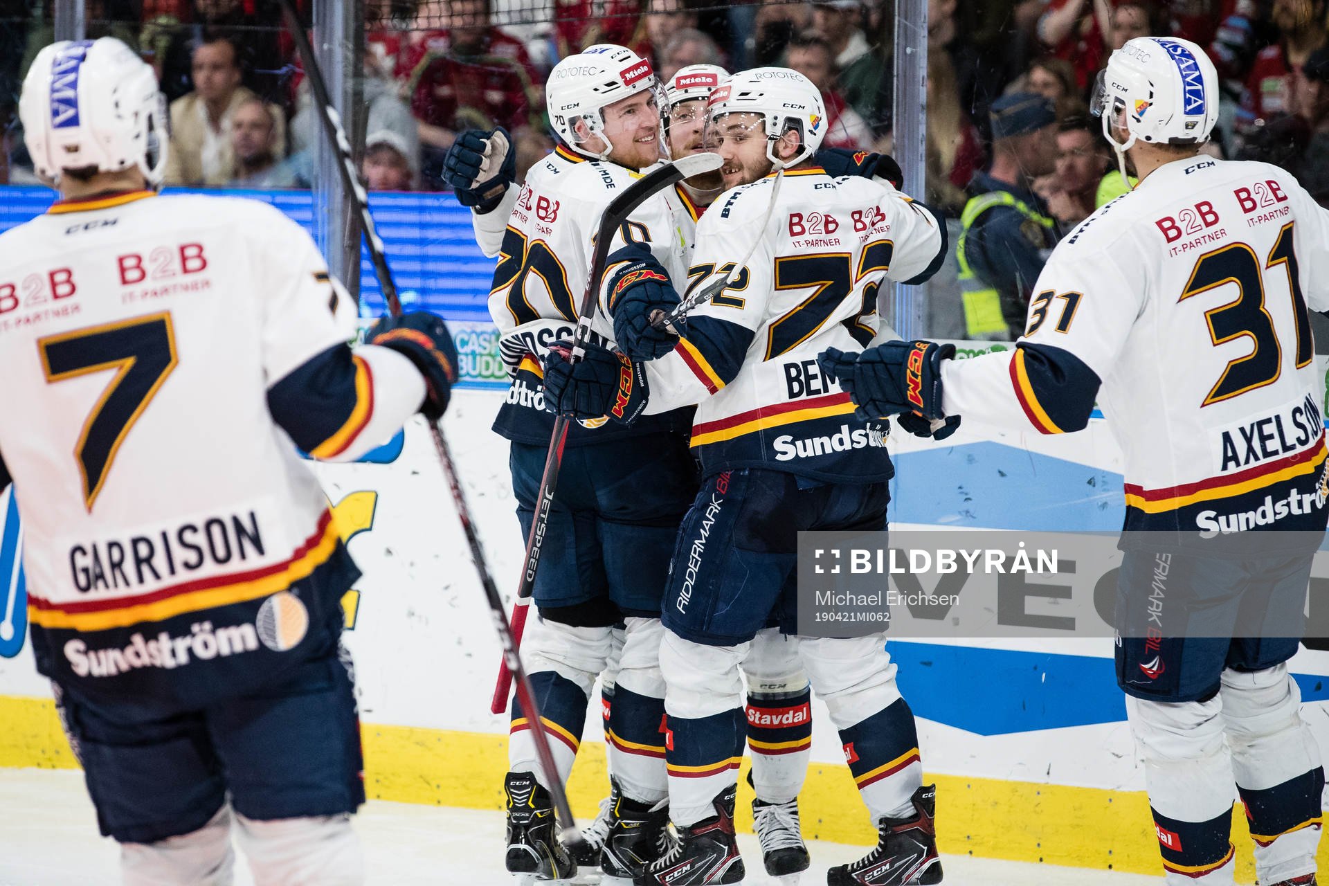 Djurgårdens Marcus Davidsson jublar med lagkamrater